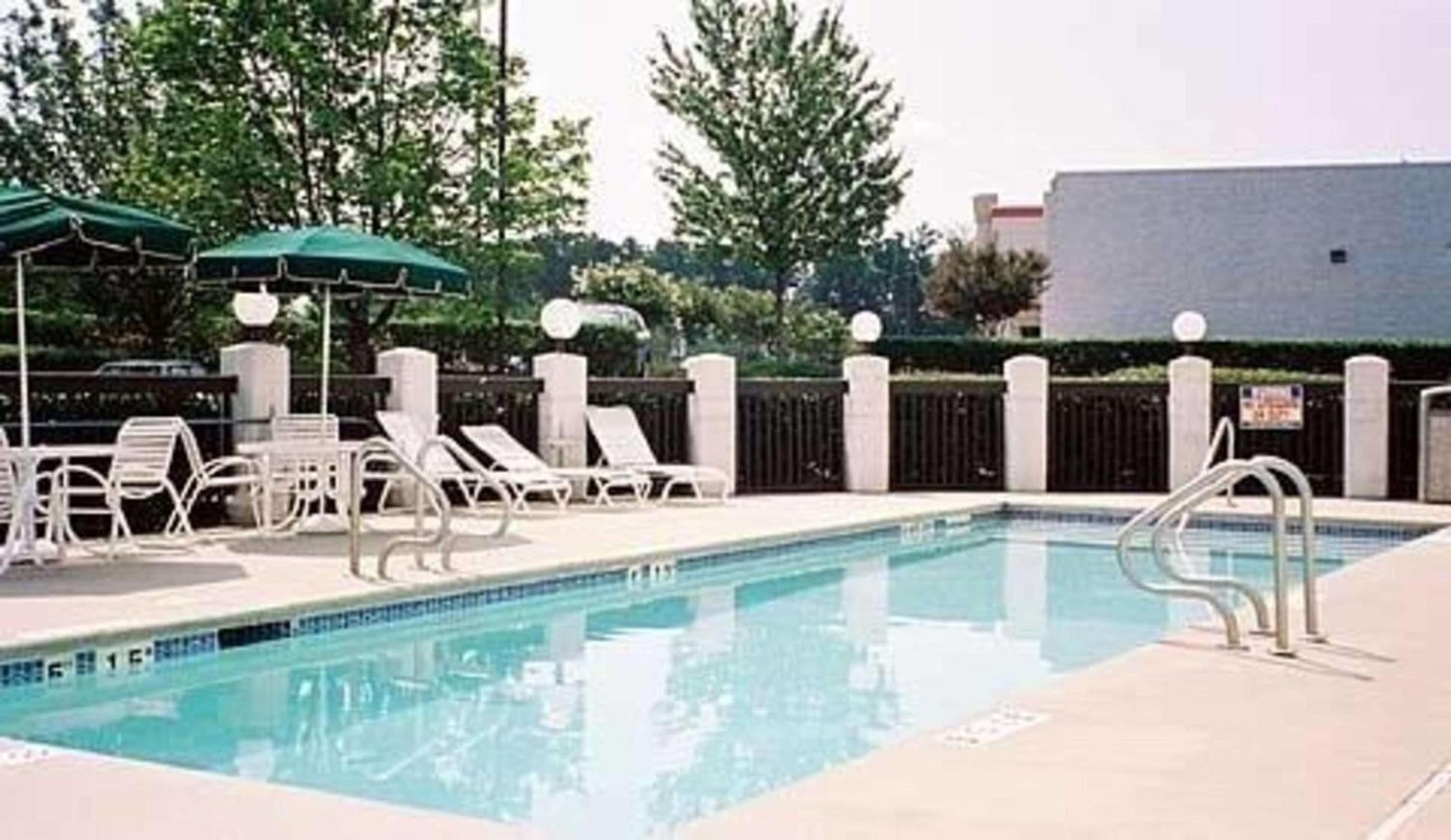 Sleep Inn Matthews-Charlotte photo 33