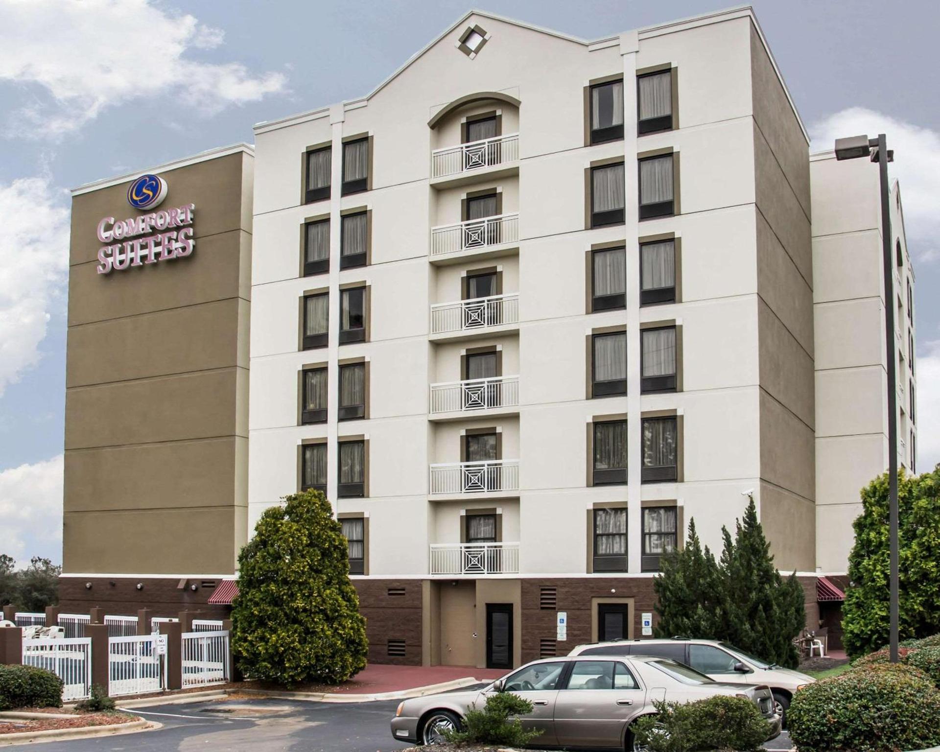 Comfort Suites University - Research Park photo 1