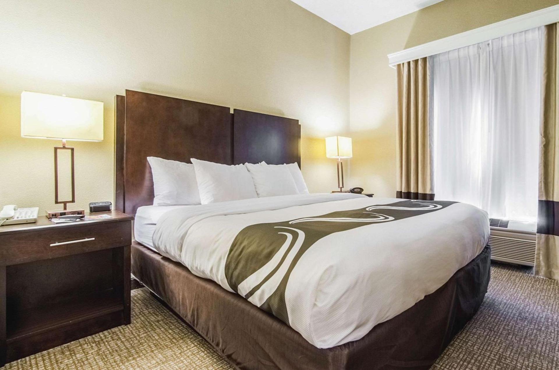 Quality Suites Graham - Burlington South photo 8