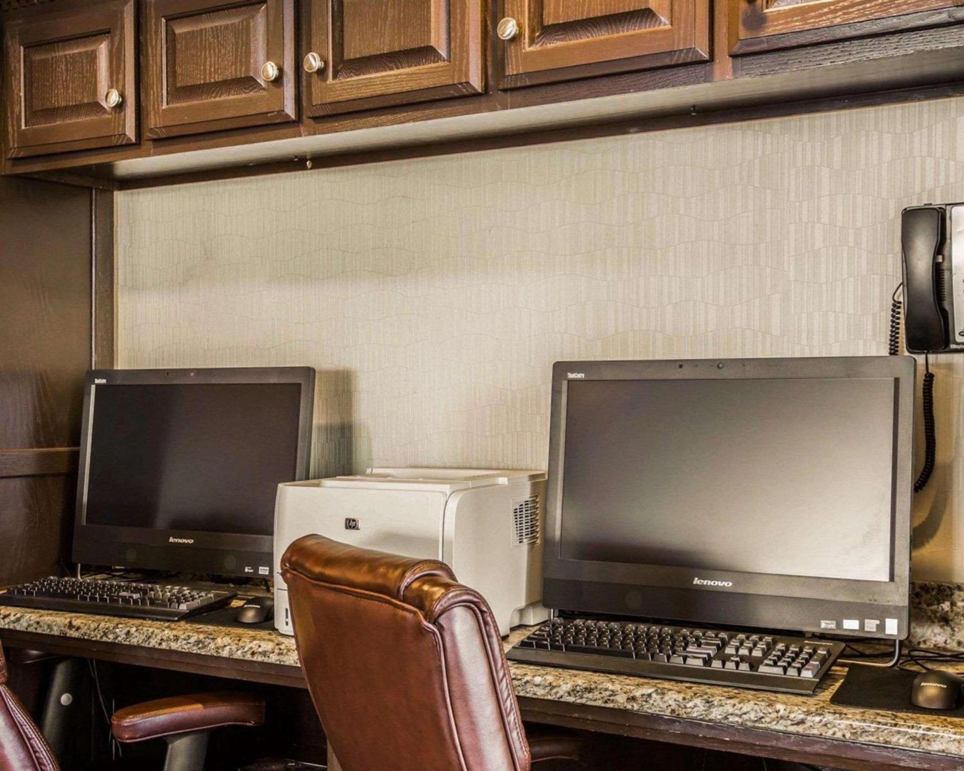 Quality Inn Jonesville I-77 photo 11