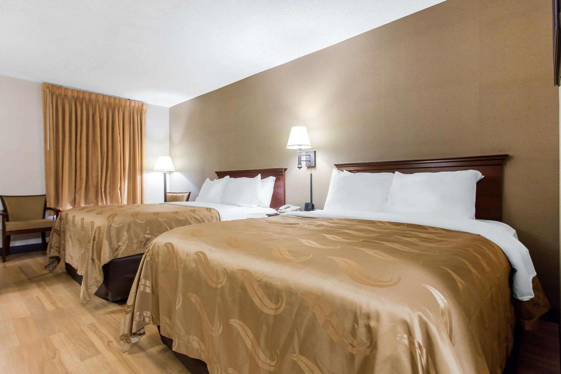 Quality Inn Mount Airy Mayberry photo 31