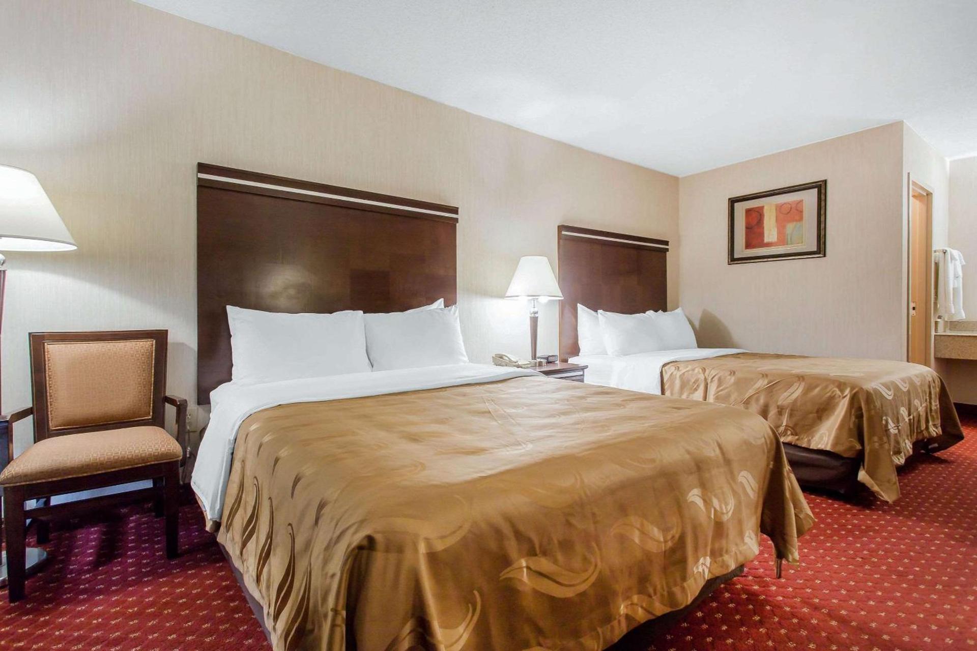 Quality Inn Mount Airy Mayberry photo 35