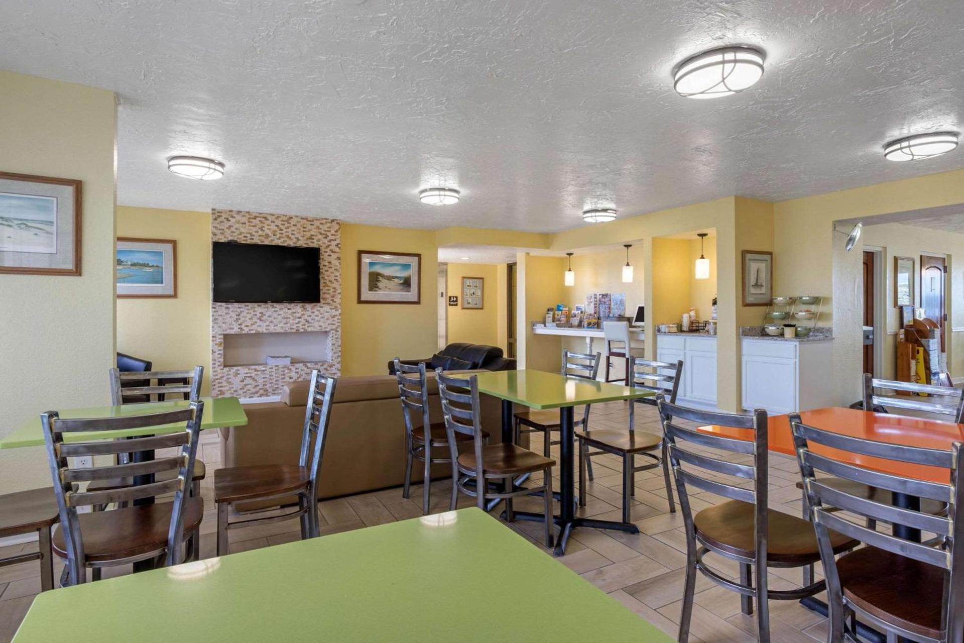 Quality Inn Carolina Oceanfront photo 8