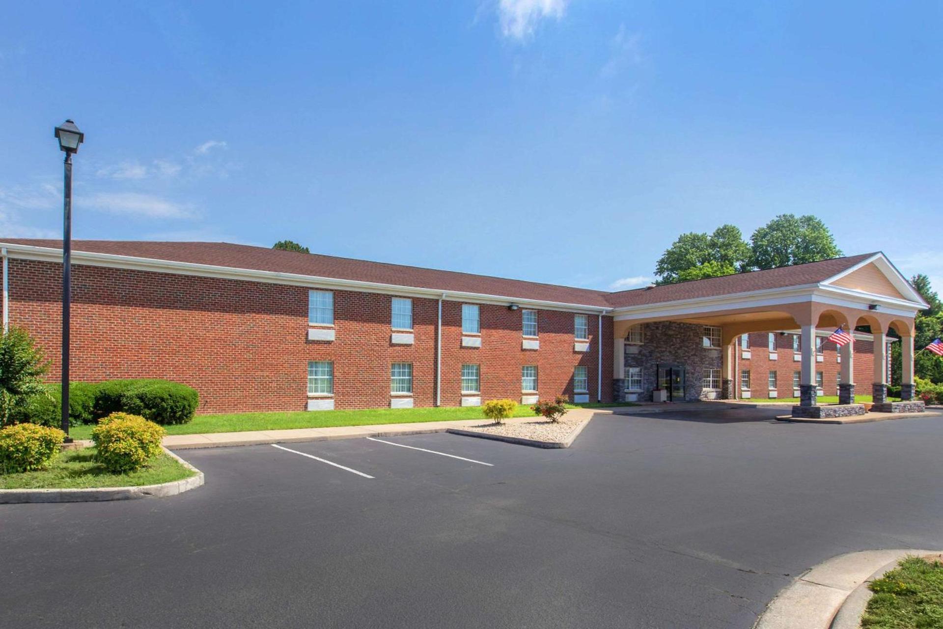 Quality Inn Williamston photo 2