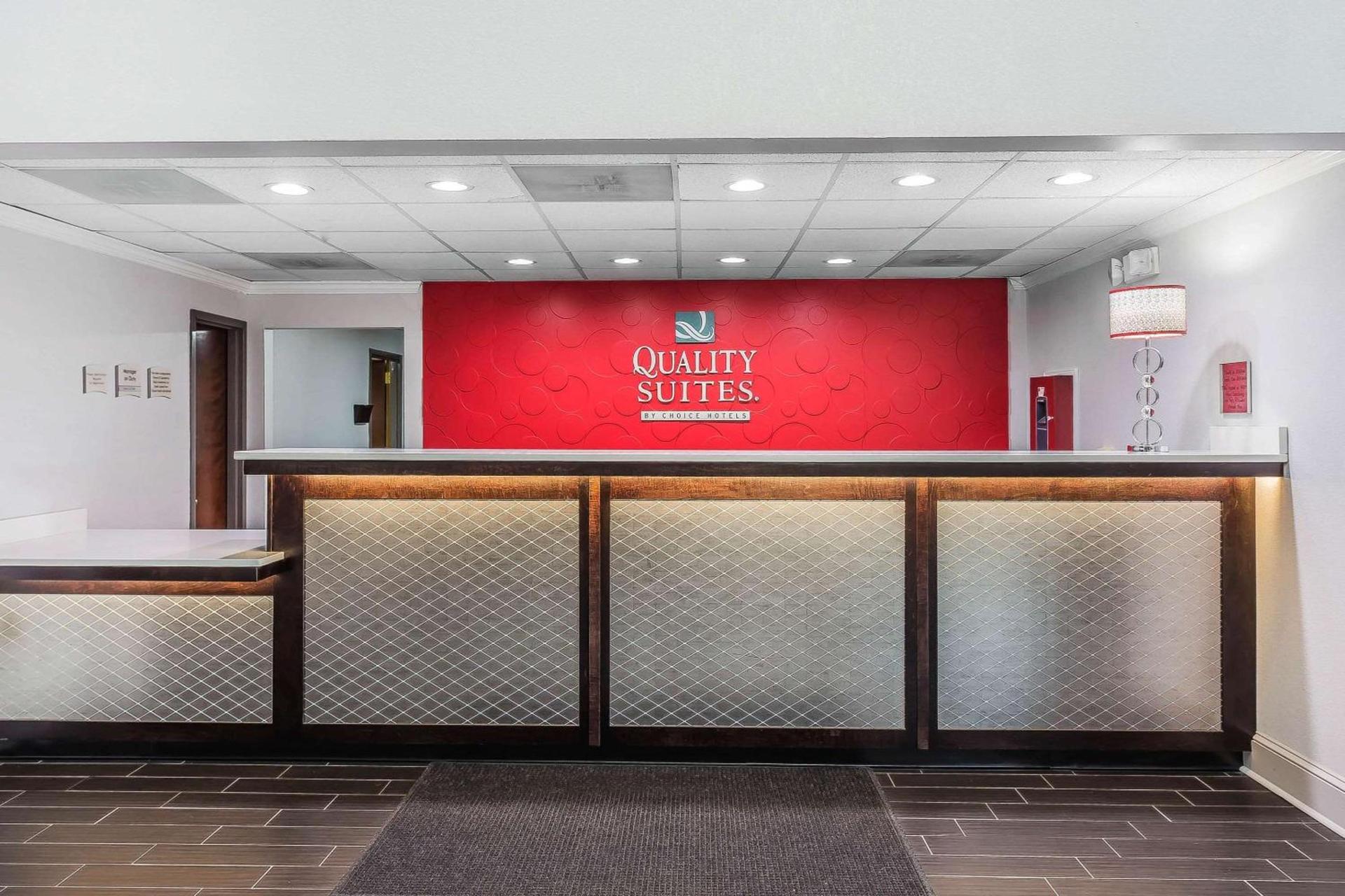 Quality Suites Pineville - Charlotte photo 2