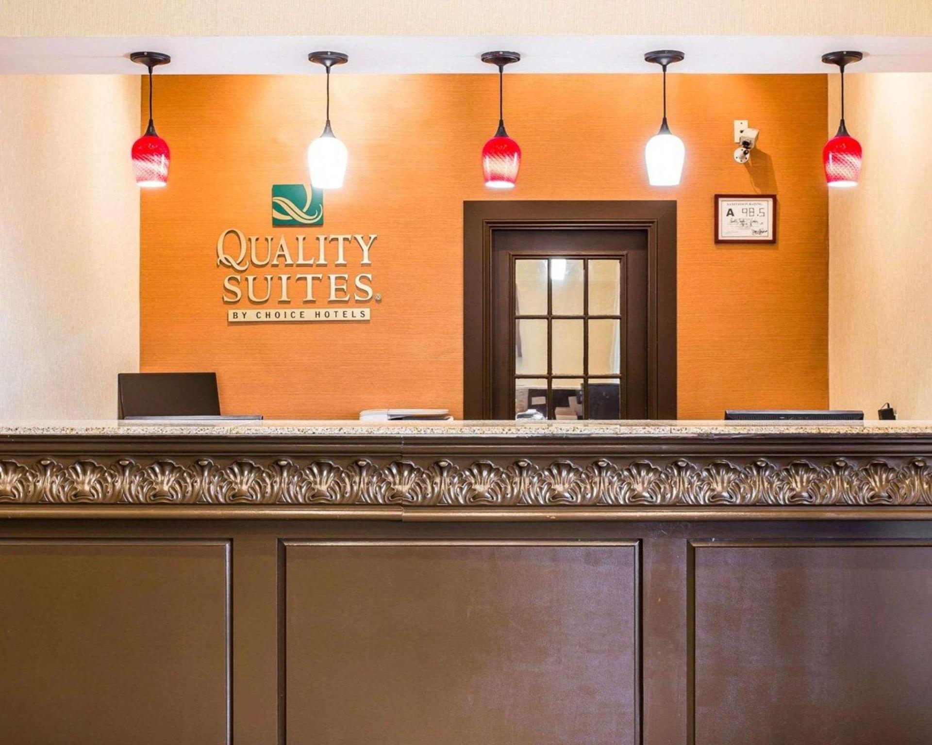 Quality Suites Hickory South photo 5