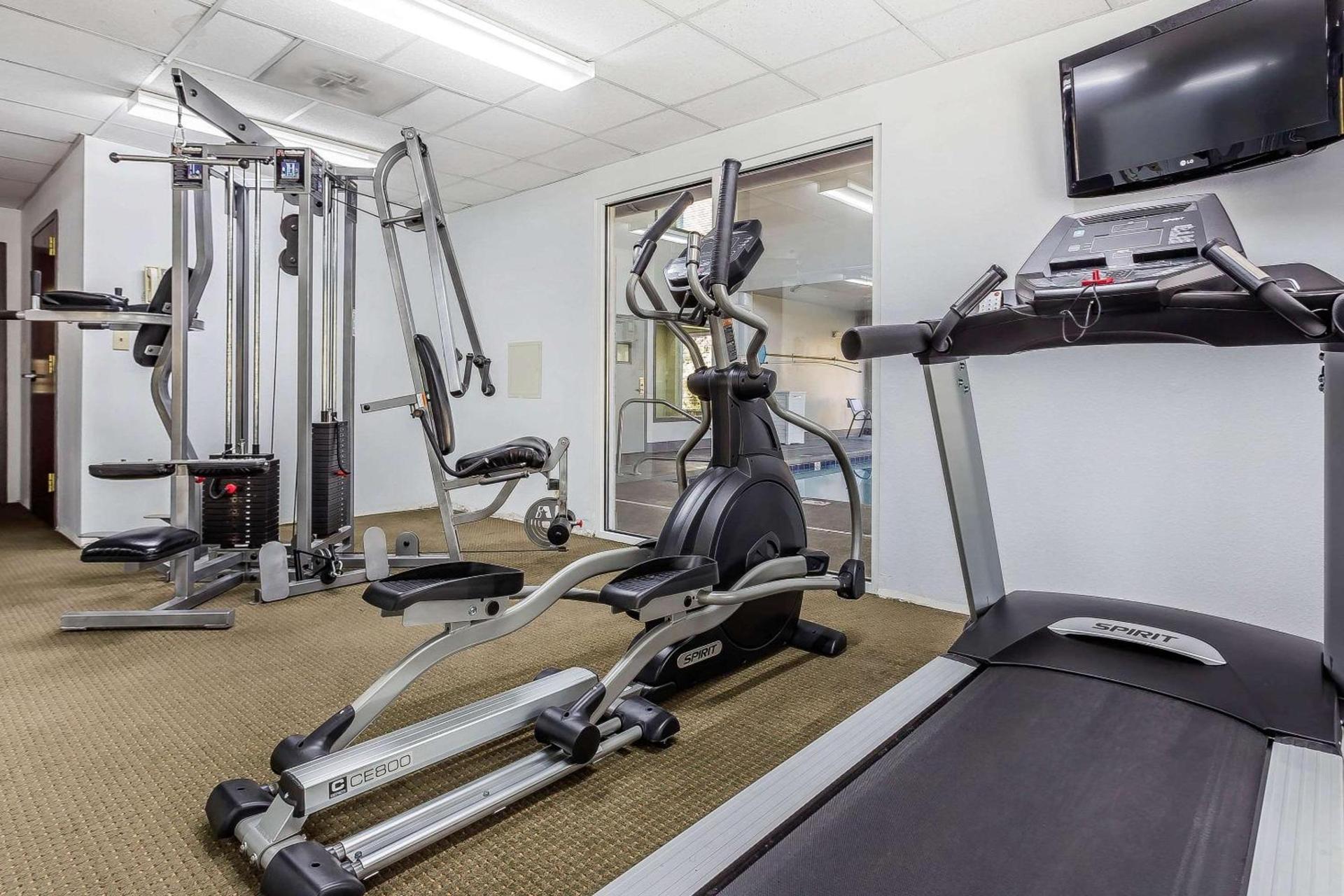 Quality Suites Pineville - Charlotte photo 11