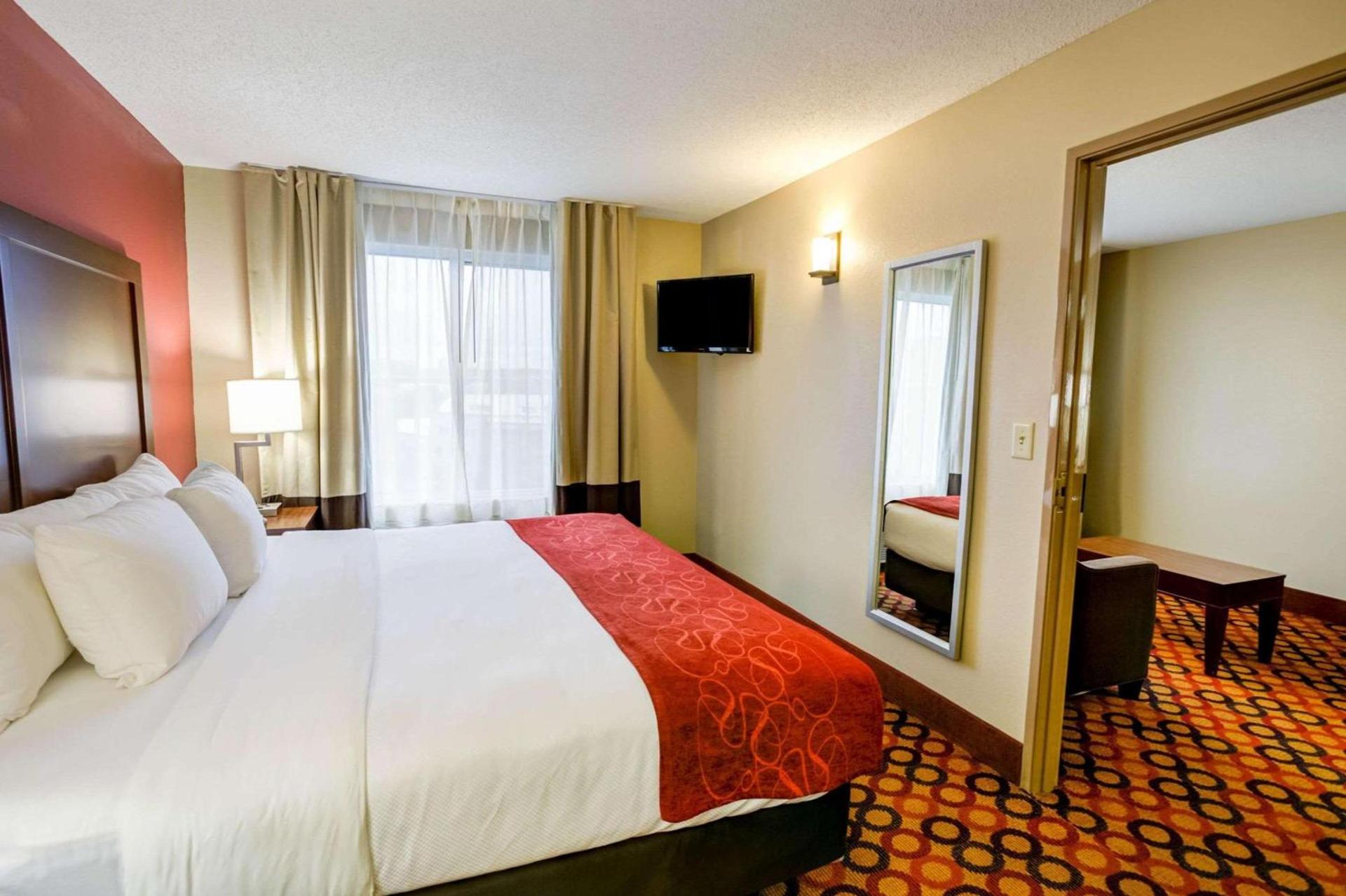 Concord Suites by IHG photo 13