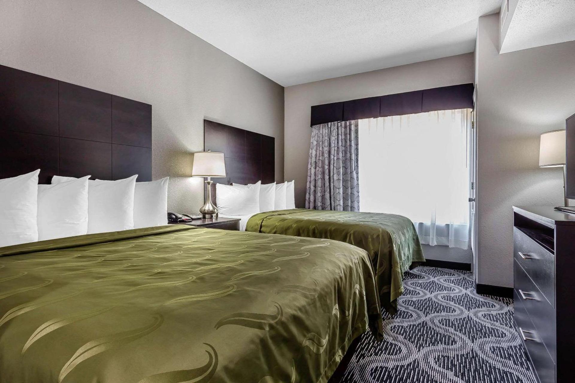 Quality Suites Pineville - Charlotte photo 15
