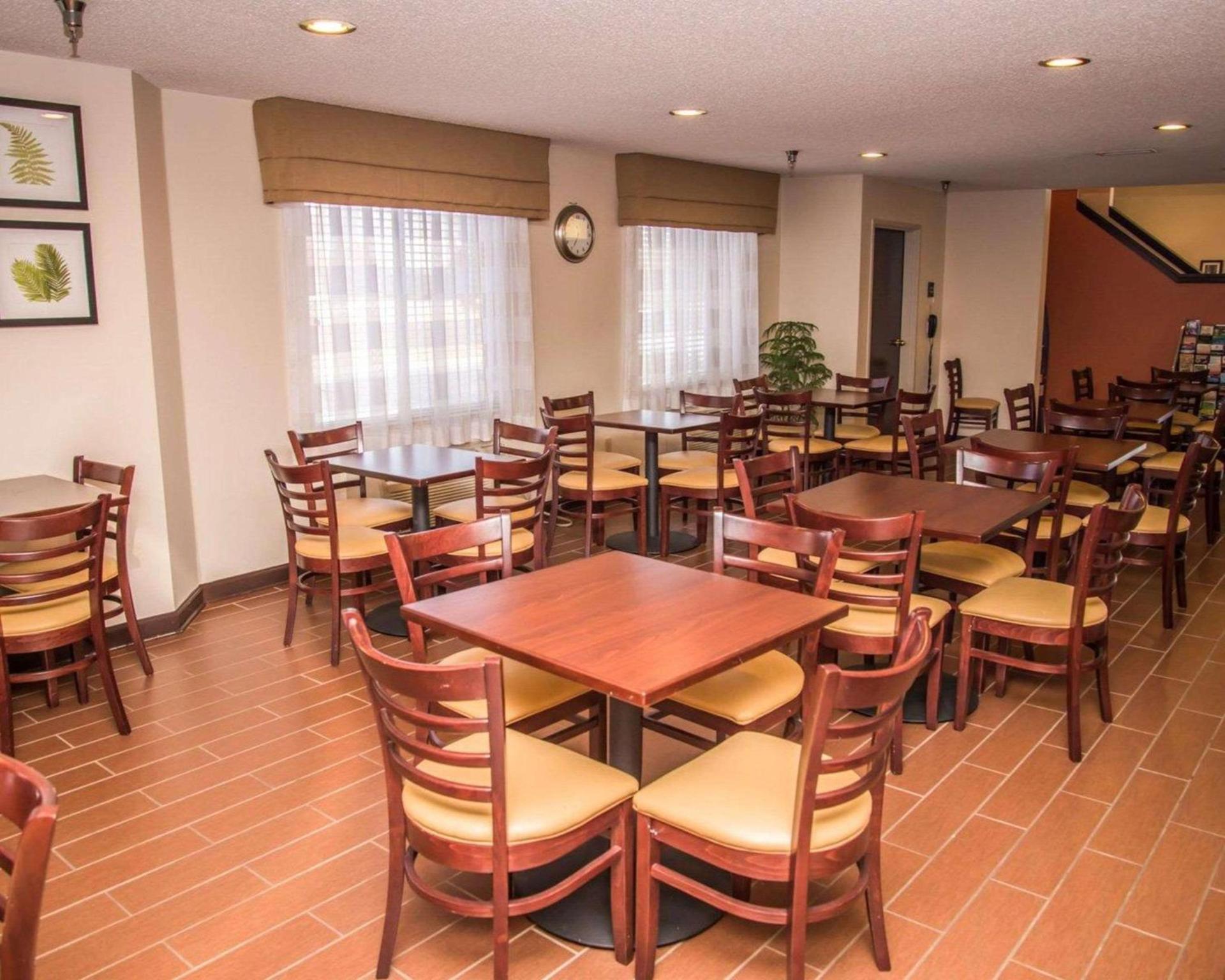 Sleep Inn & Suites at Concord Mills photo 28