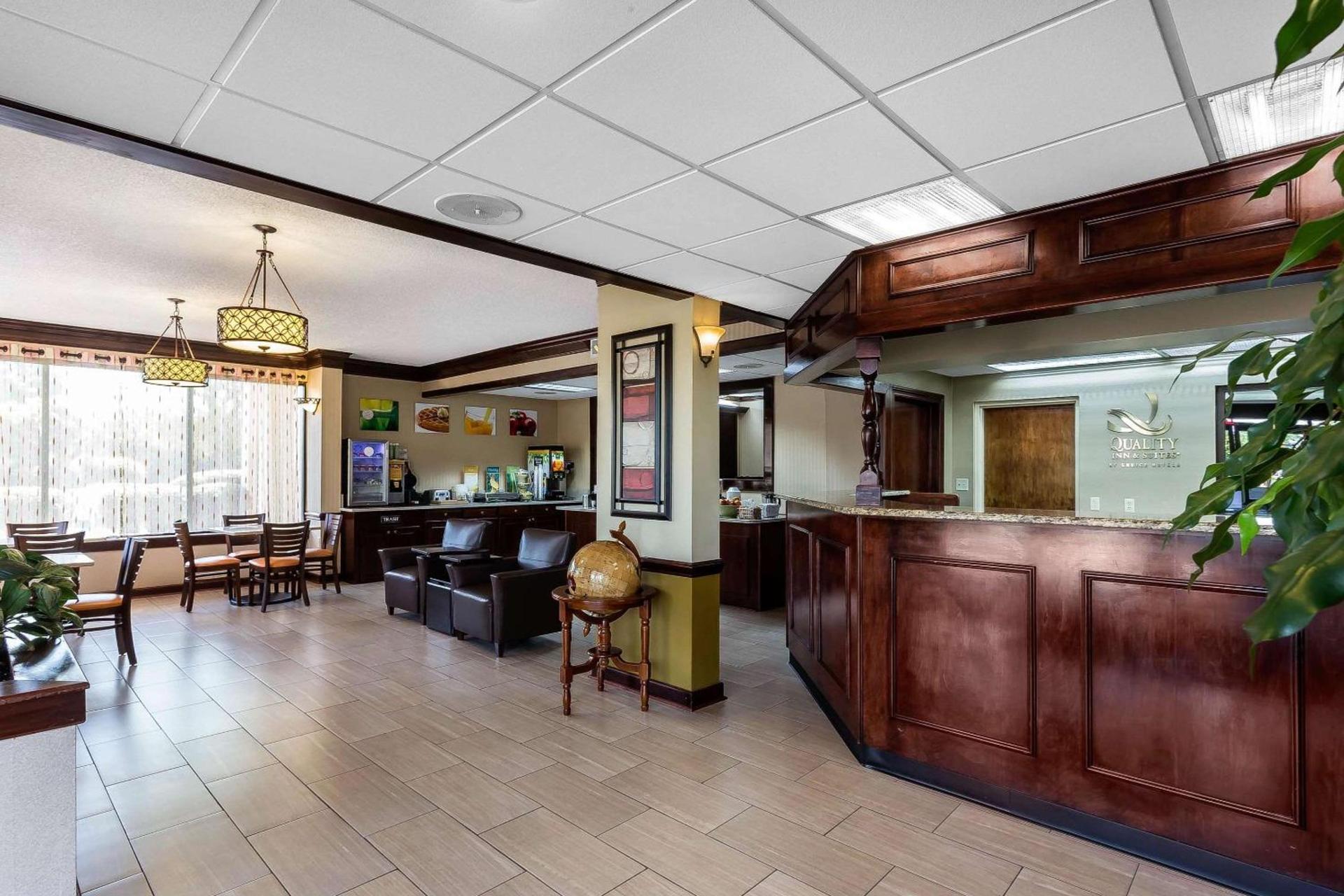 Quality Inn & Suites Mooresville-Lake Norman photo 7
