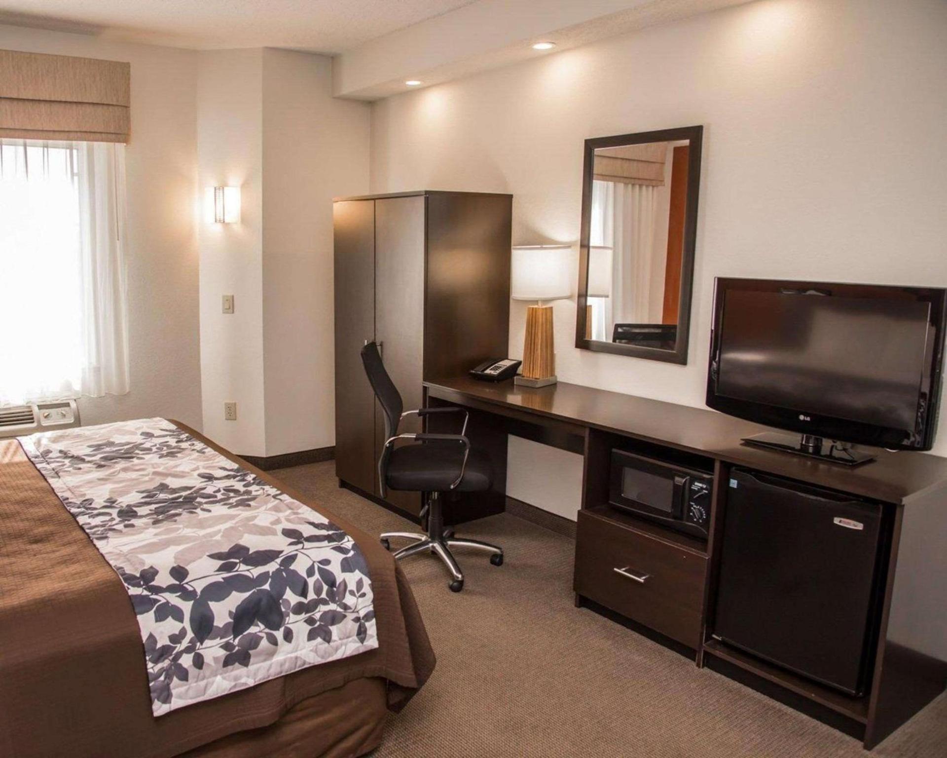 Sleep Inn & Suites at Concord Mills photo 7