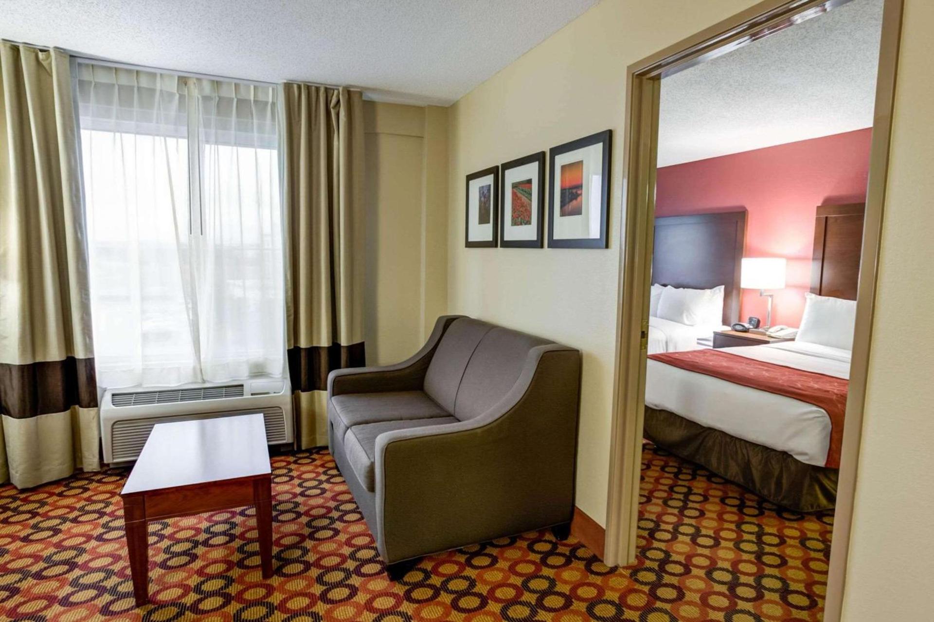 Concord Suites by IHG photo 16