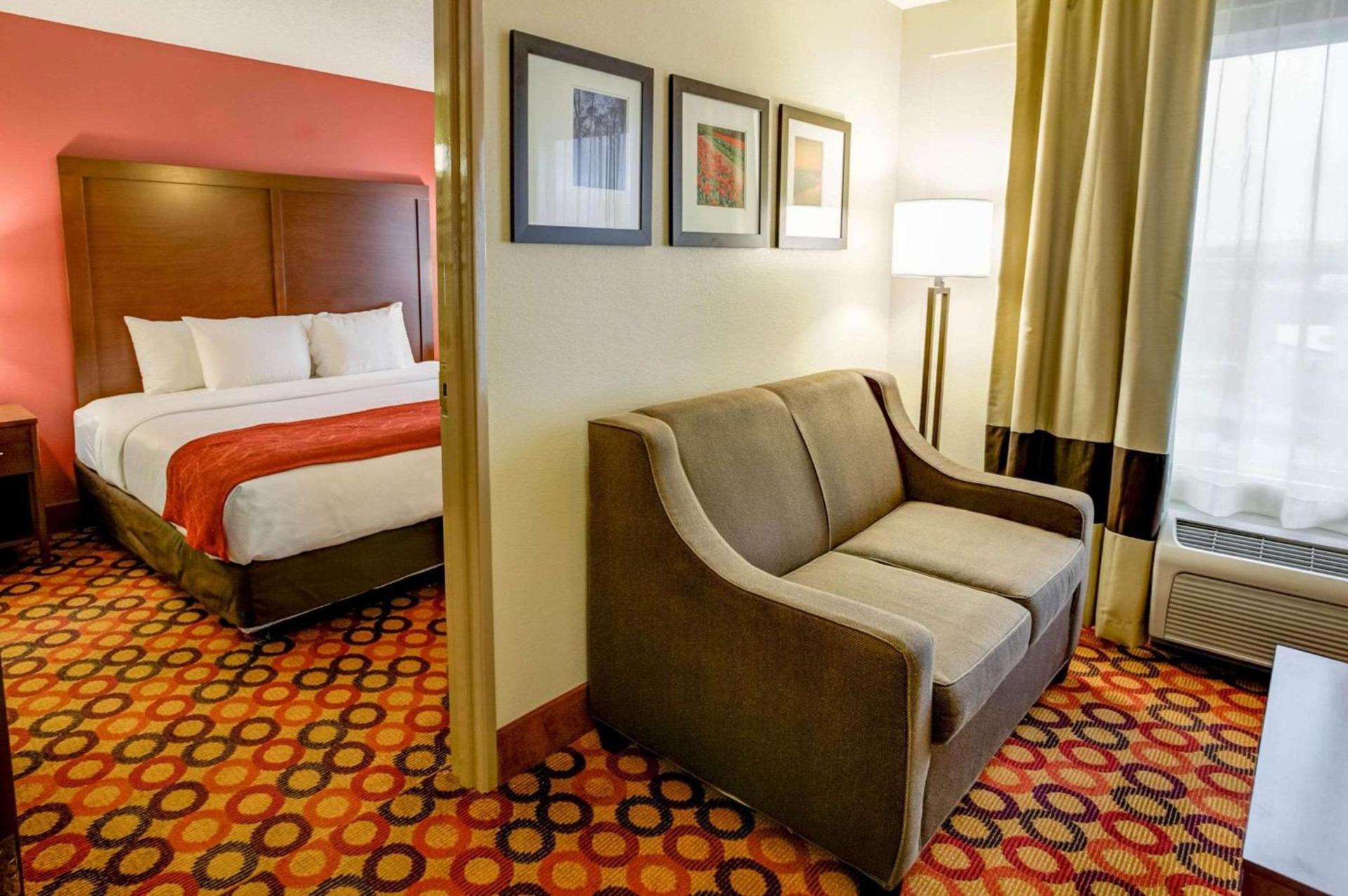 Concord Suites by IHG photo 8