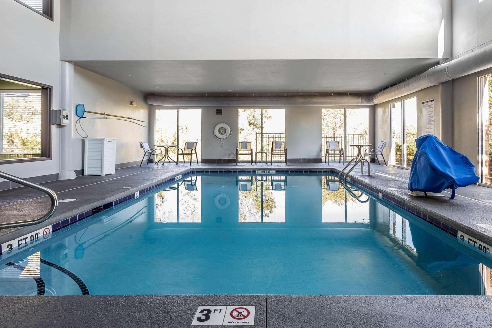 Quality Suites Pineville - Charlotte photo 26
