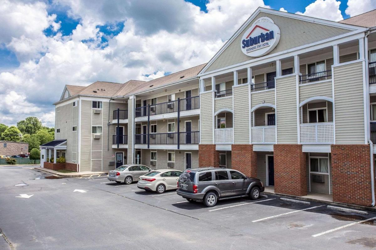 Suburban Studios Charlotte-Ballantyne photo 2