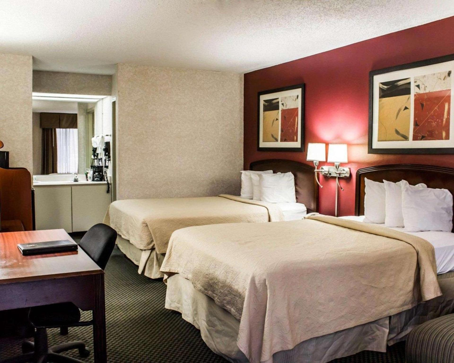 Quality Inn Roanoke near Lake Gaston photo 6