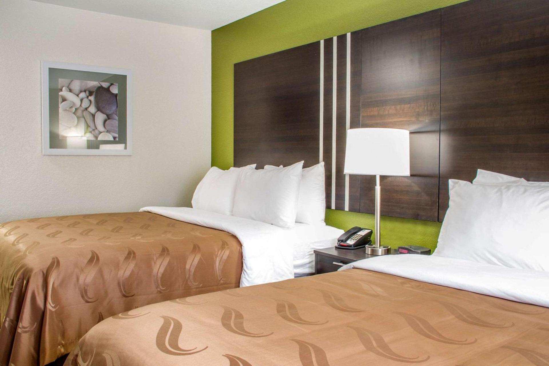 Quality Inn & Suites Maggie Valley - Cherokee Area photo 19