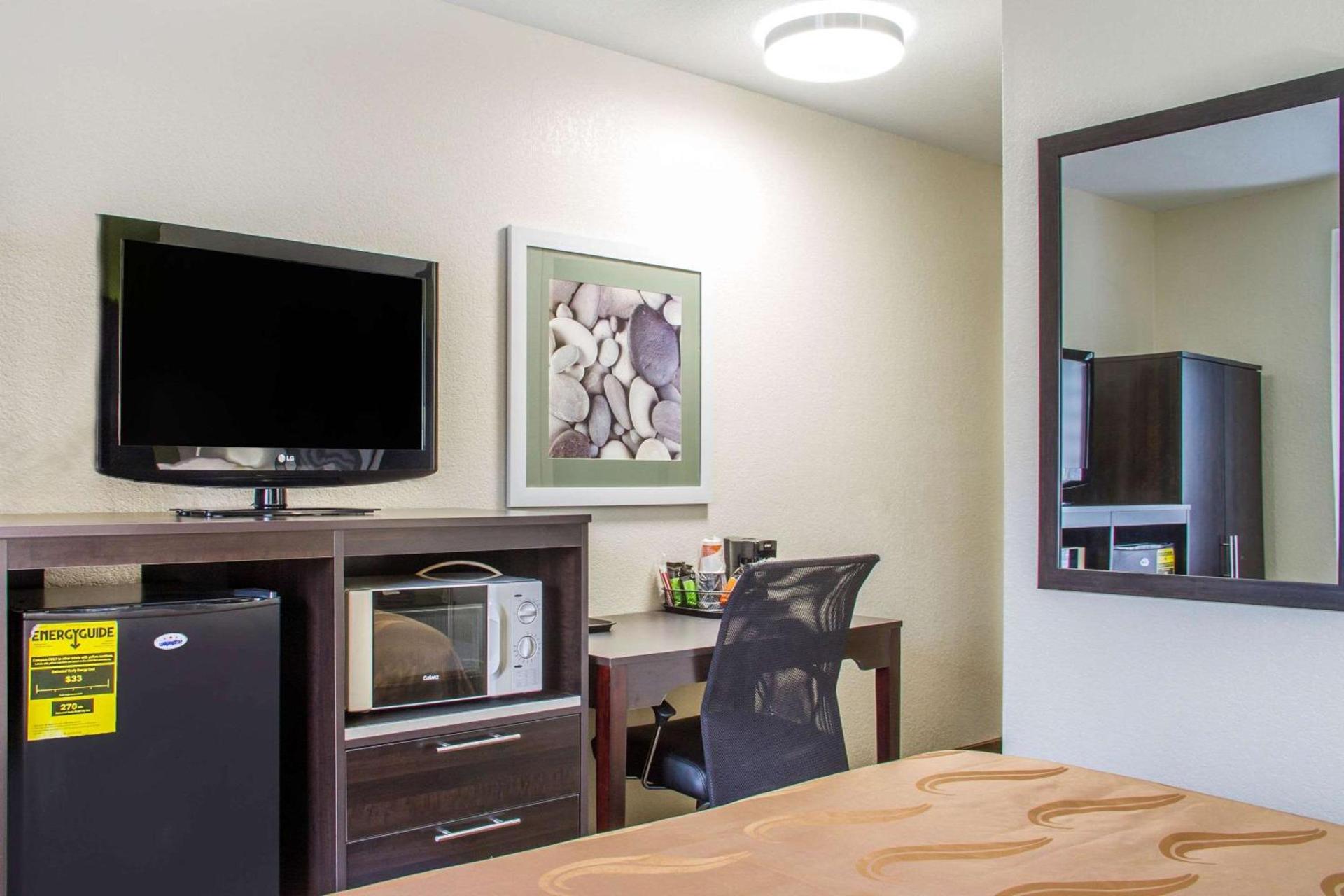 Quality Inn & Suites Maggie Valley - Cherokee Area photo 8
