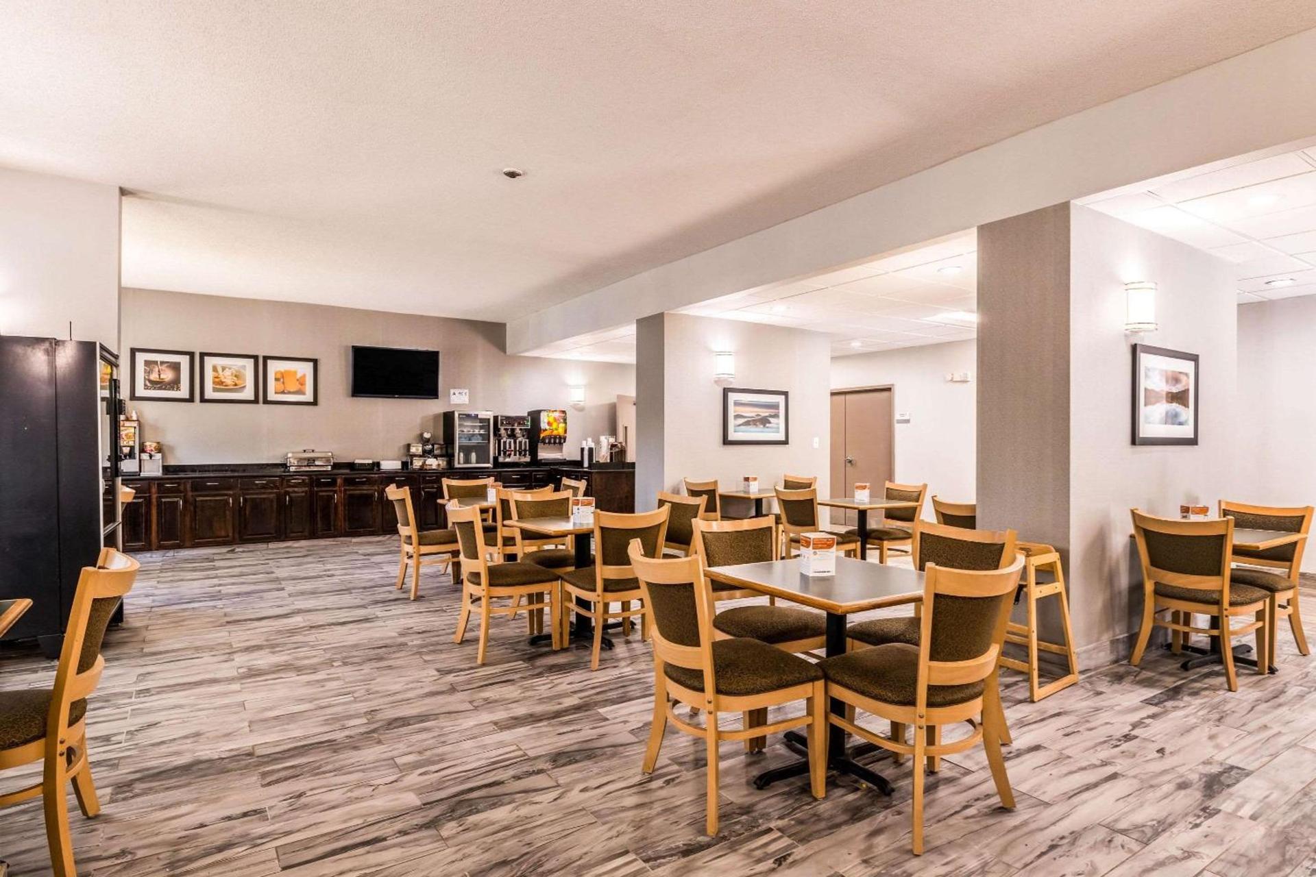 Lake Norman Inn and Suites photo 44