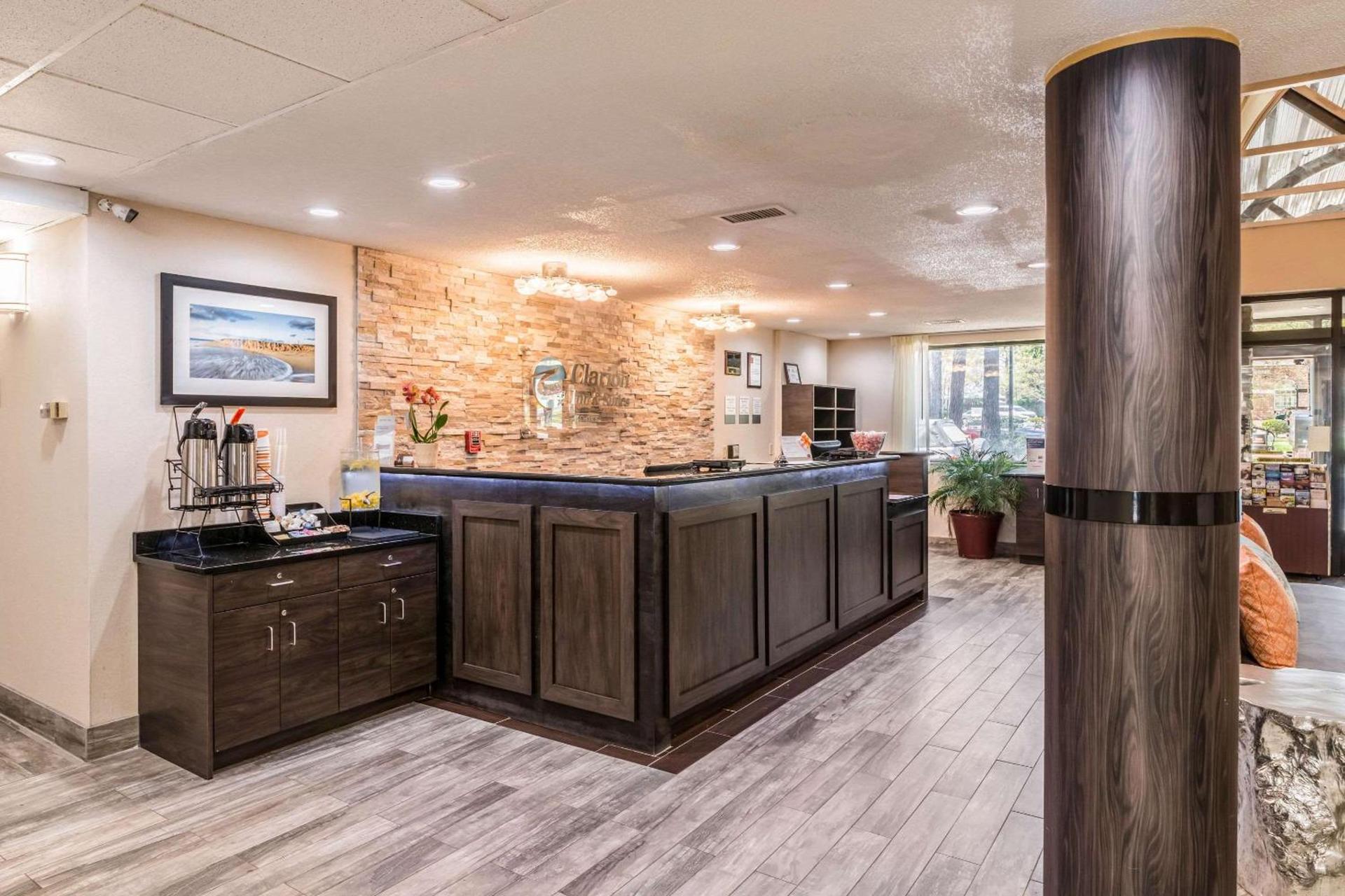 Lake Norman Inn and Suites photo 5