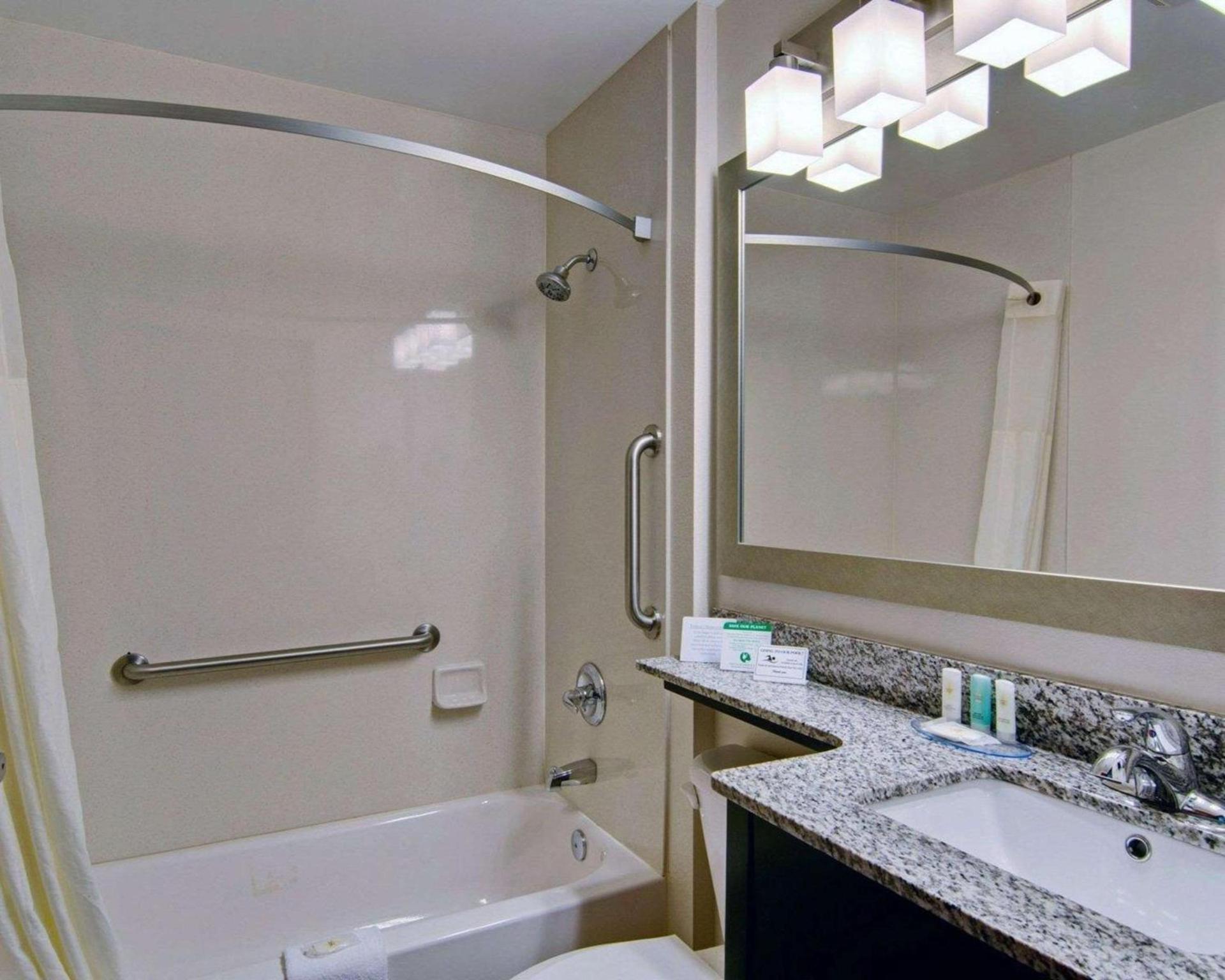 Comfort Inn Mount Airy photo 14