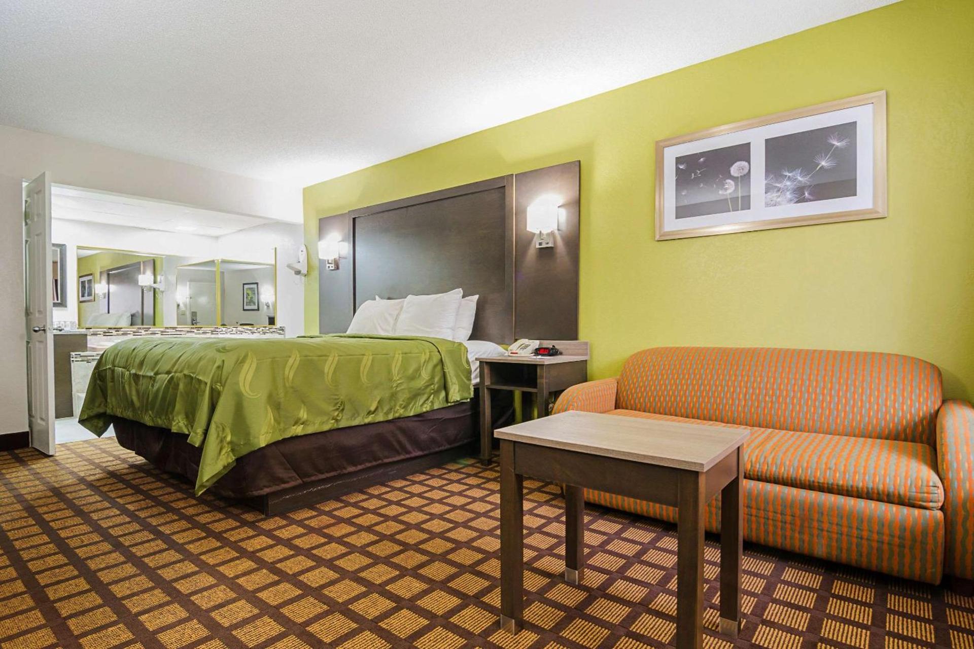 Quality Inn Raeford photo 20