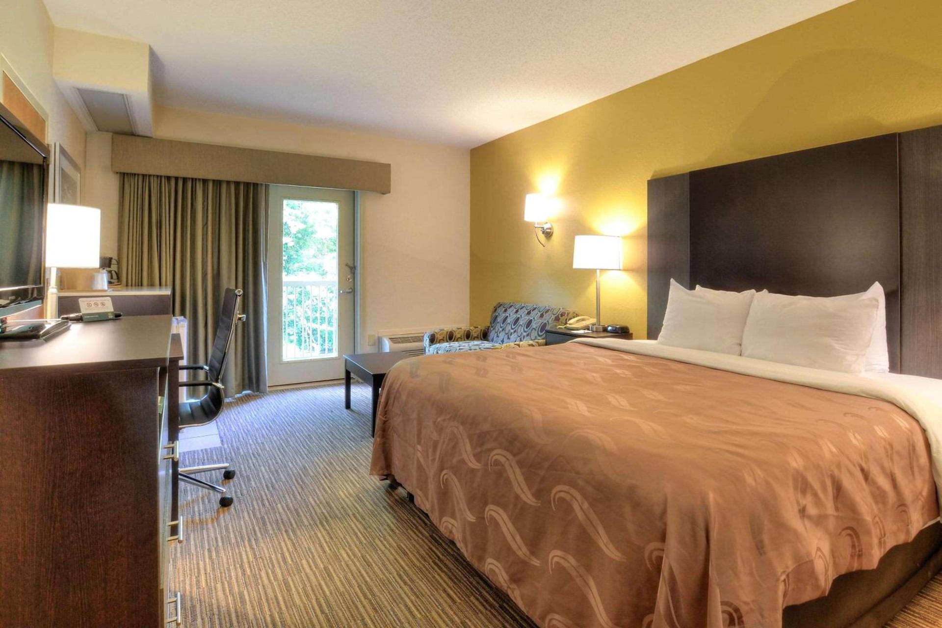 Quality Inn Cherokee Riverside photo 10