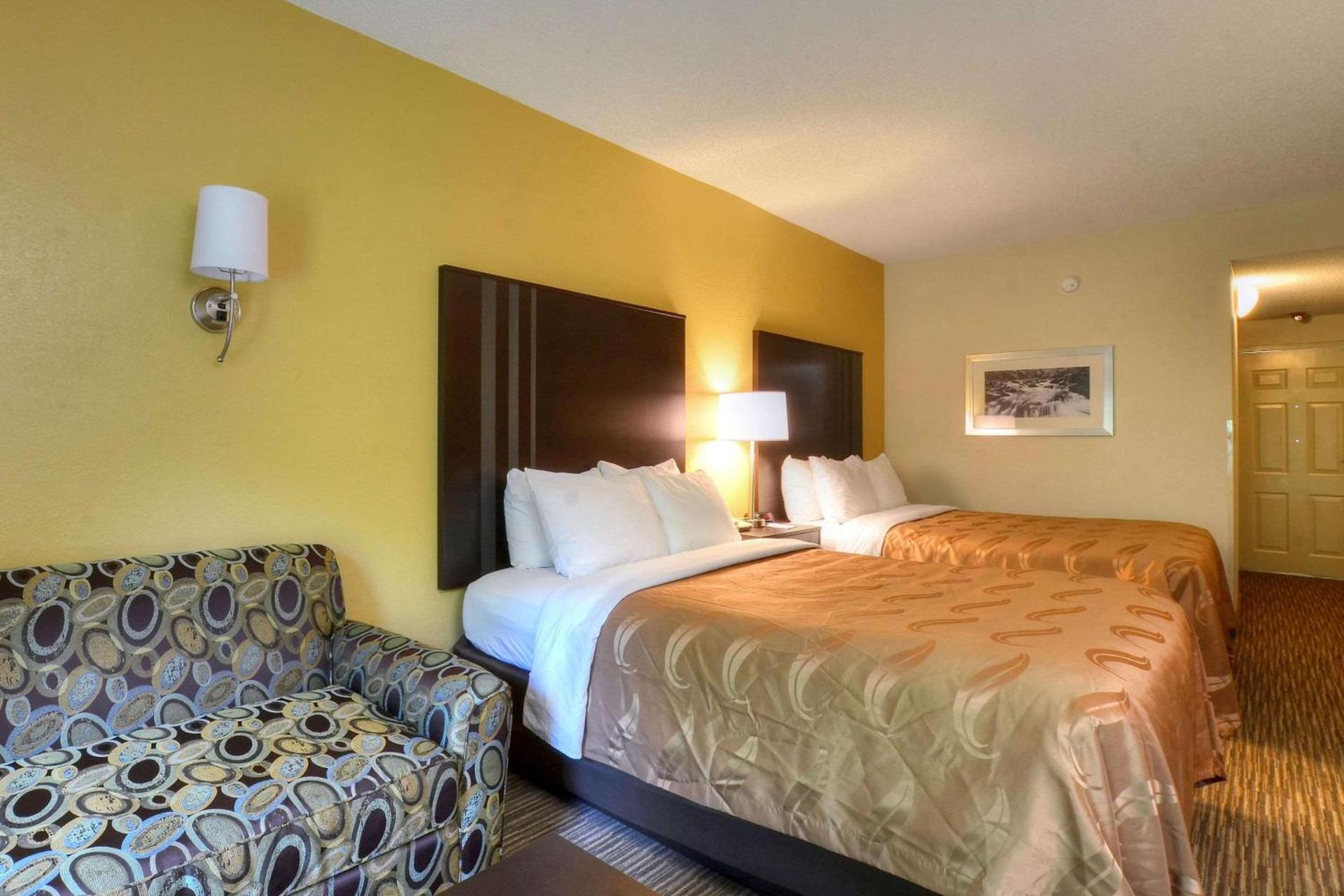 Quality Inn Cherokee Riverside photo 12