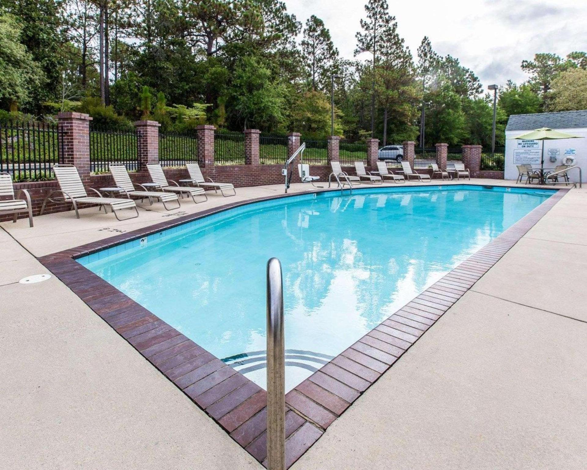 Comfort Inn Pinehurst - Southern Pines photo 58