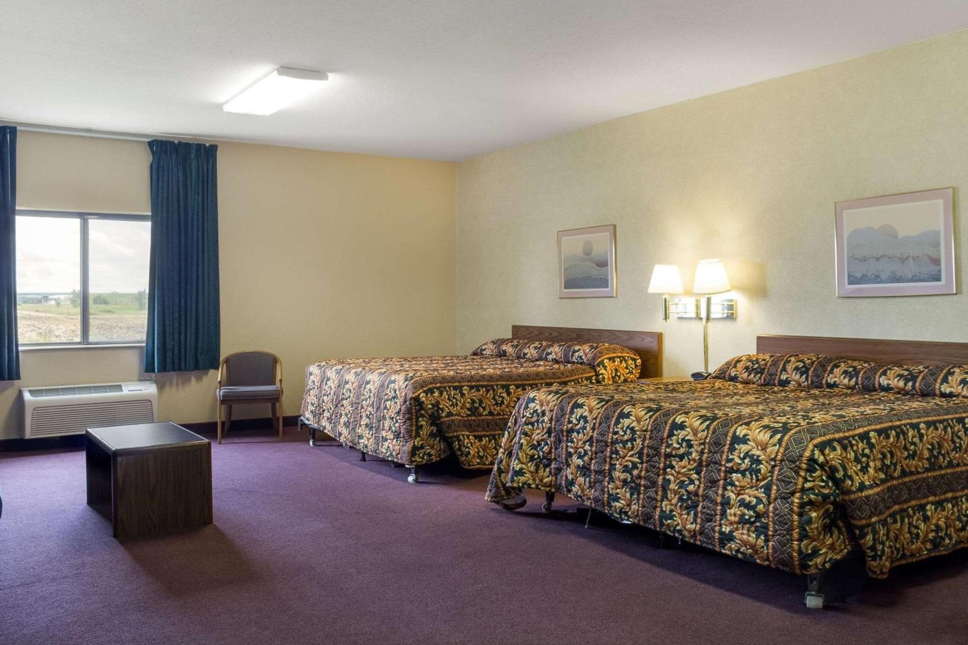 Rodeway Inn Wahpeton photo 12