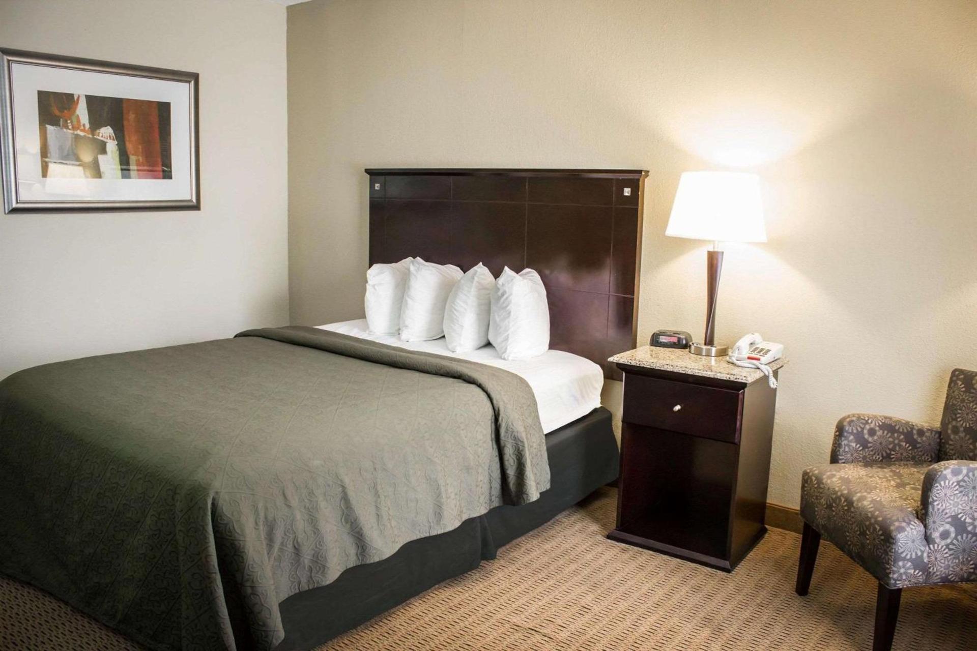 Quality Inn & Suites Wilson I-95 photo 16
