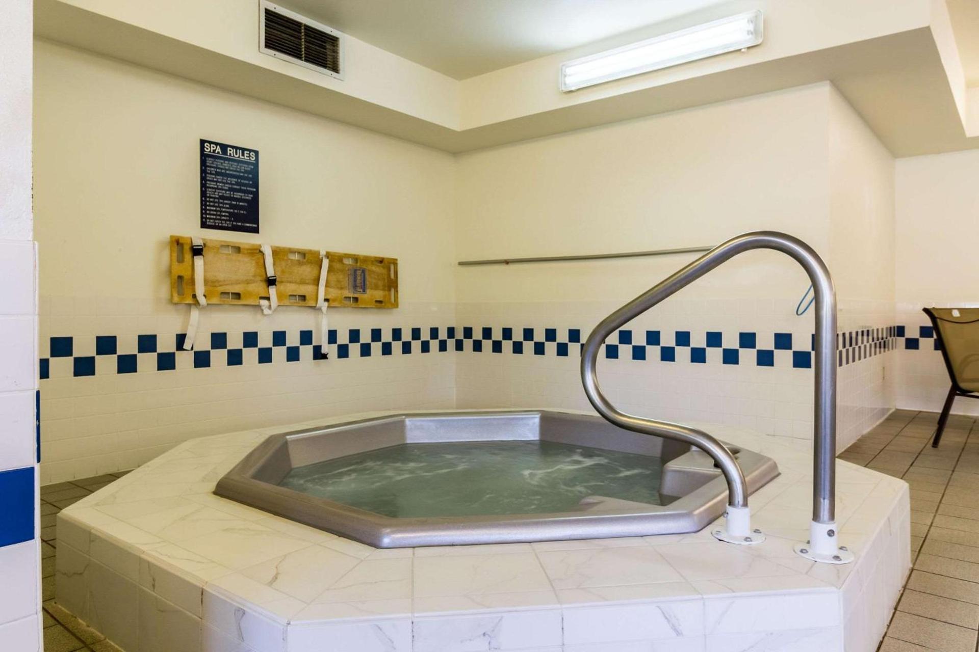 Quality Inn Columbia Mall photo 29
