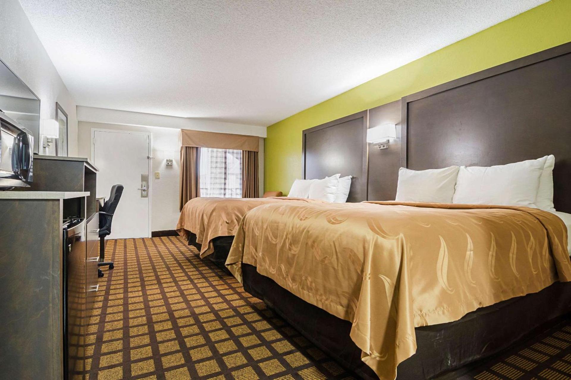 Quality Inn Raeford photo 6