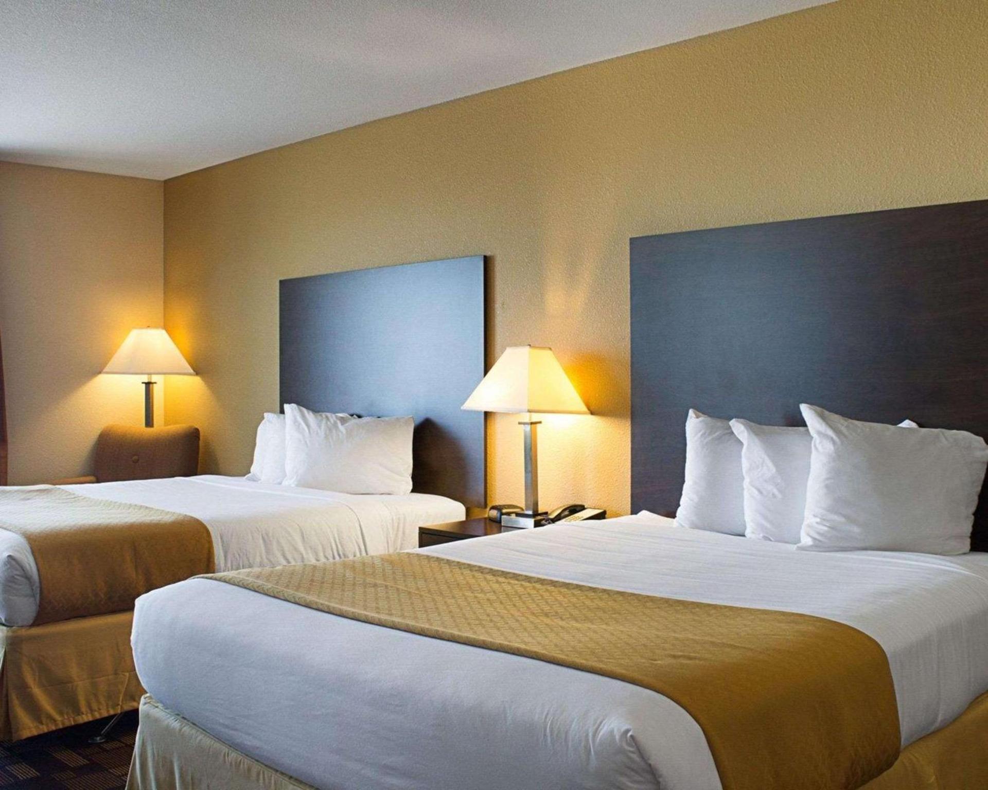 Quality Inn & Suites Minot North photo 15