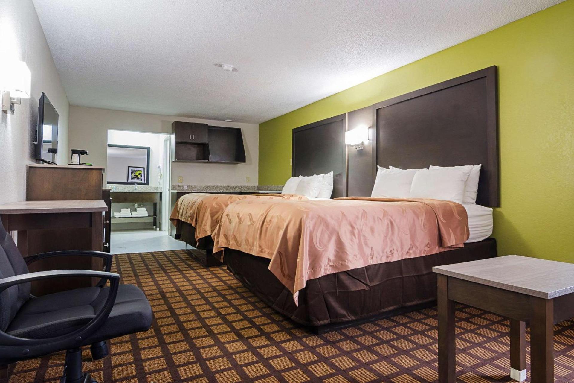 Quality Inn Raeford photo 2