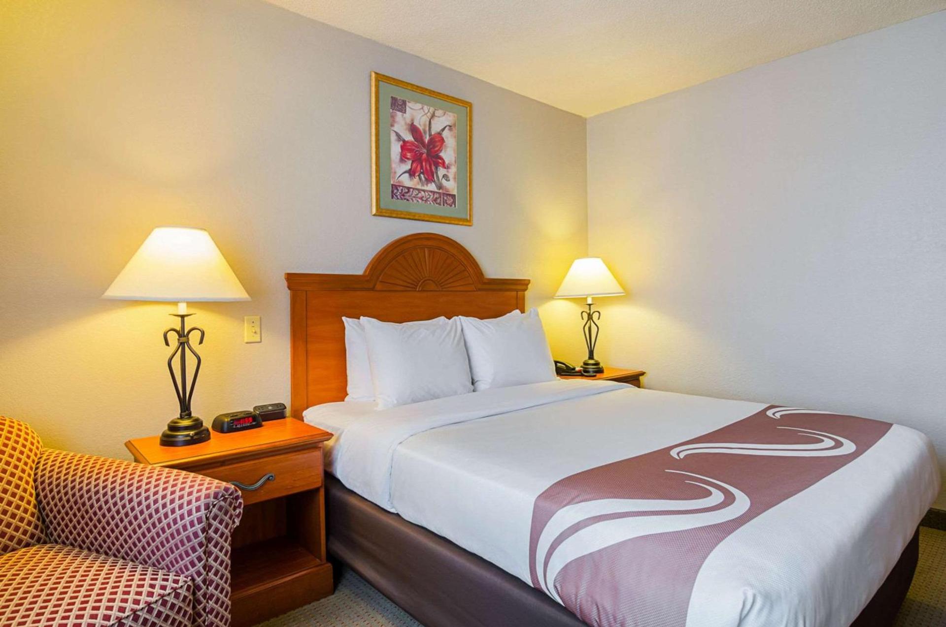 Quality Inn Sidney I-80 photo 8