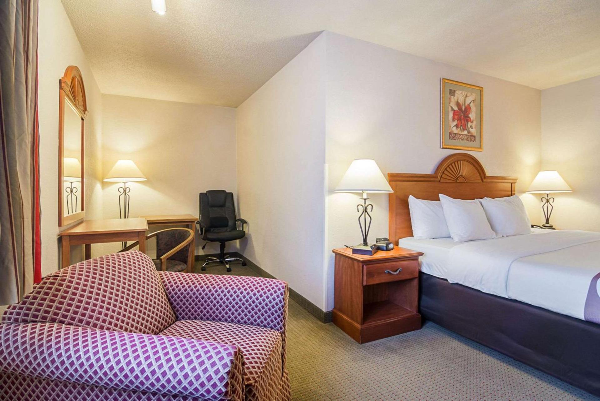 Quality Inn Sidney I-80 photo 15