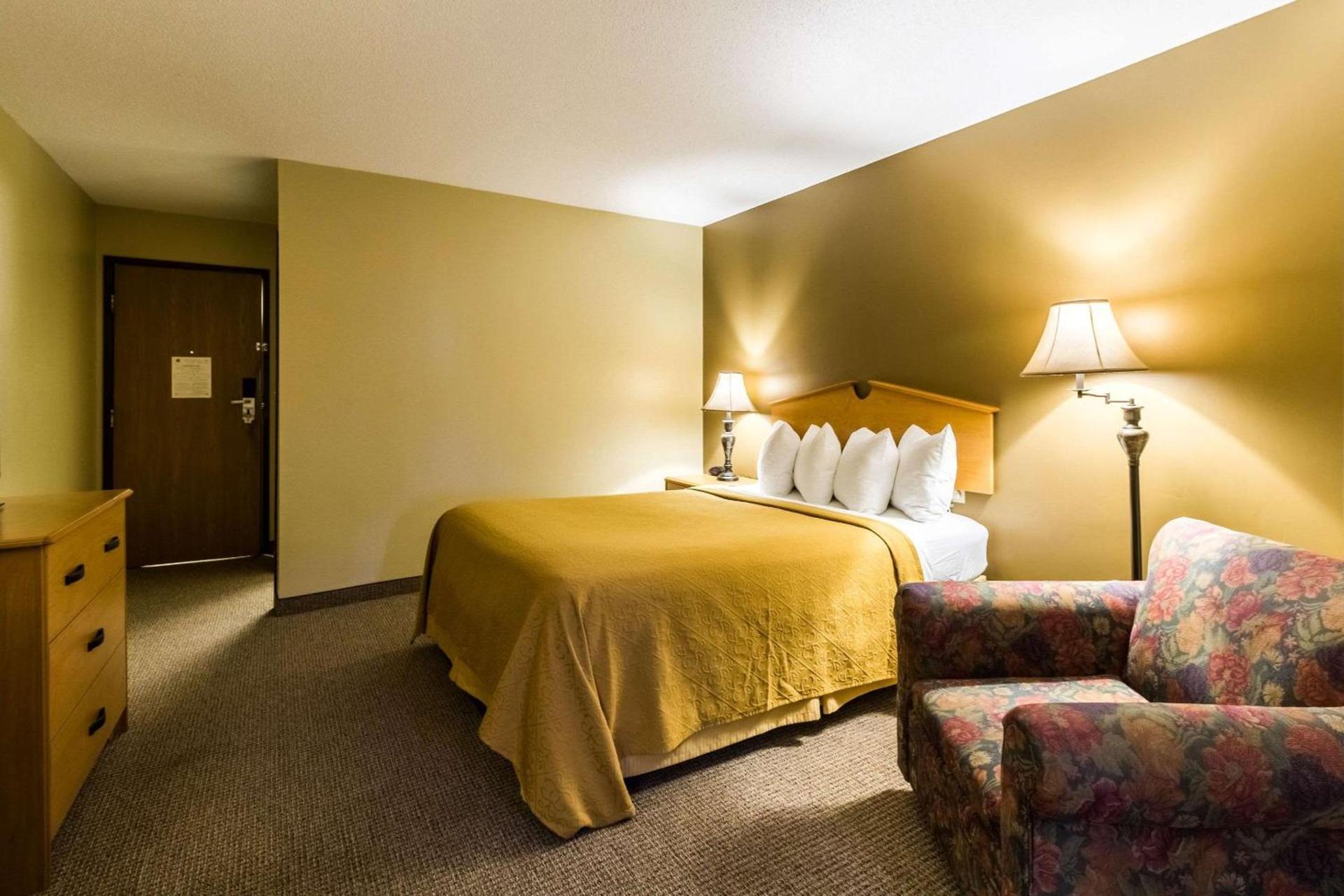 Quality Inn Columbia Mall photo 14