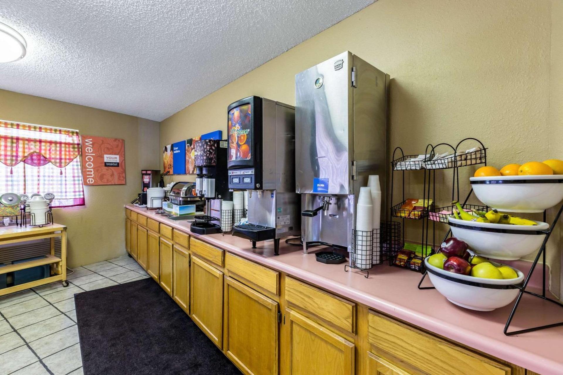 Quality Inn Scottsbluff photo 4