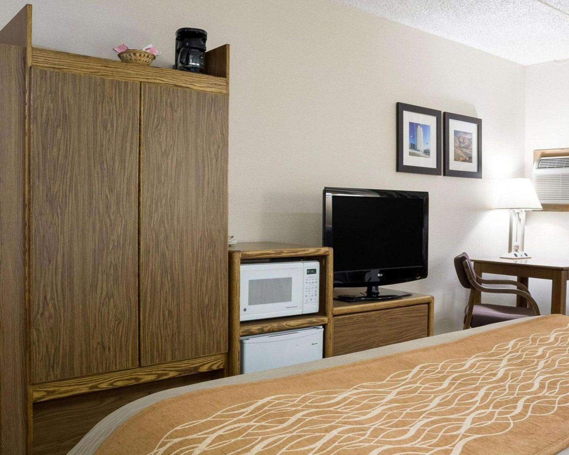 Quality Inn Bismarck I-94 photo 6