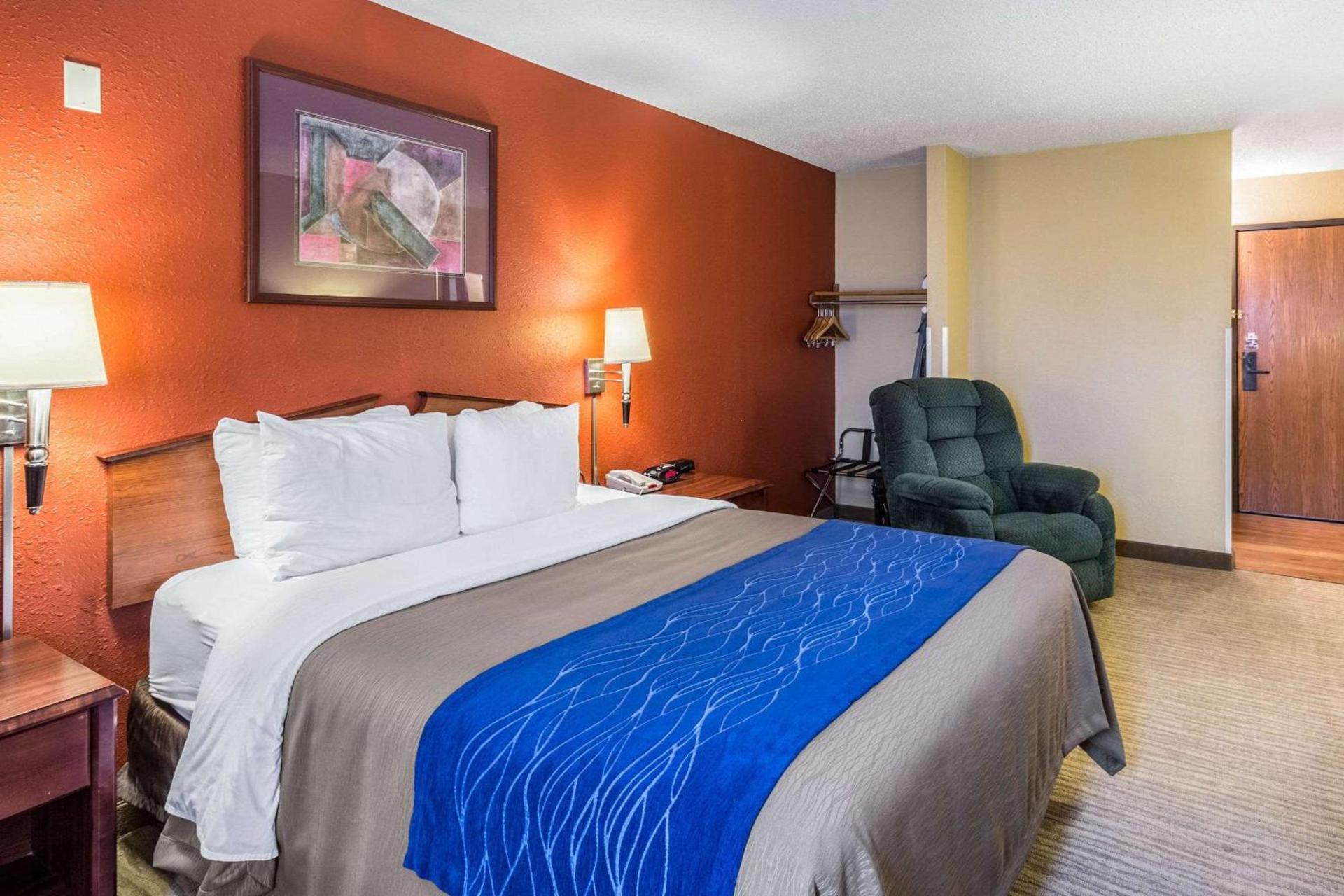 Quality Inn Scottsbluff photo 6