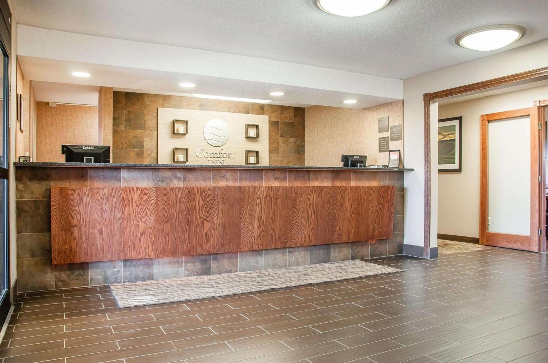 Comfort Inn Dickinson photo 10