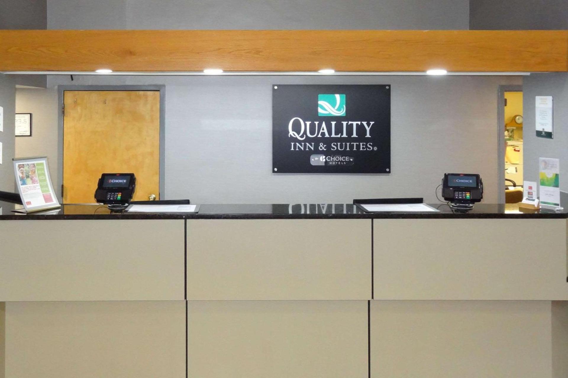 Quality Inn & Suites Raleigh North photo 10