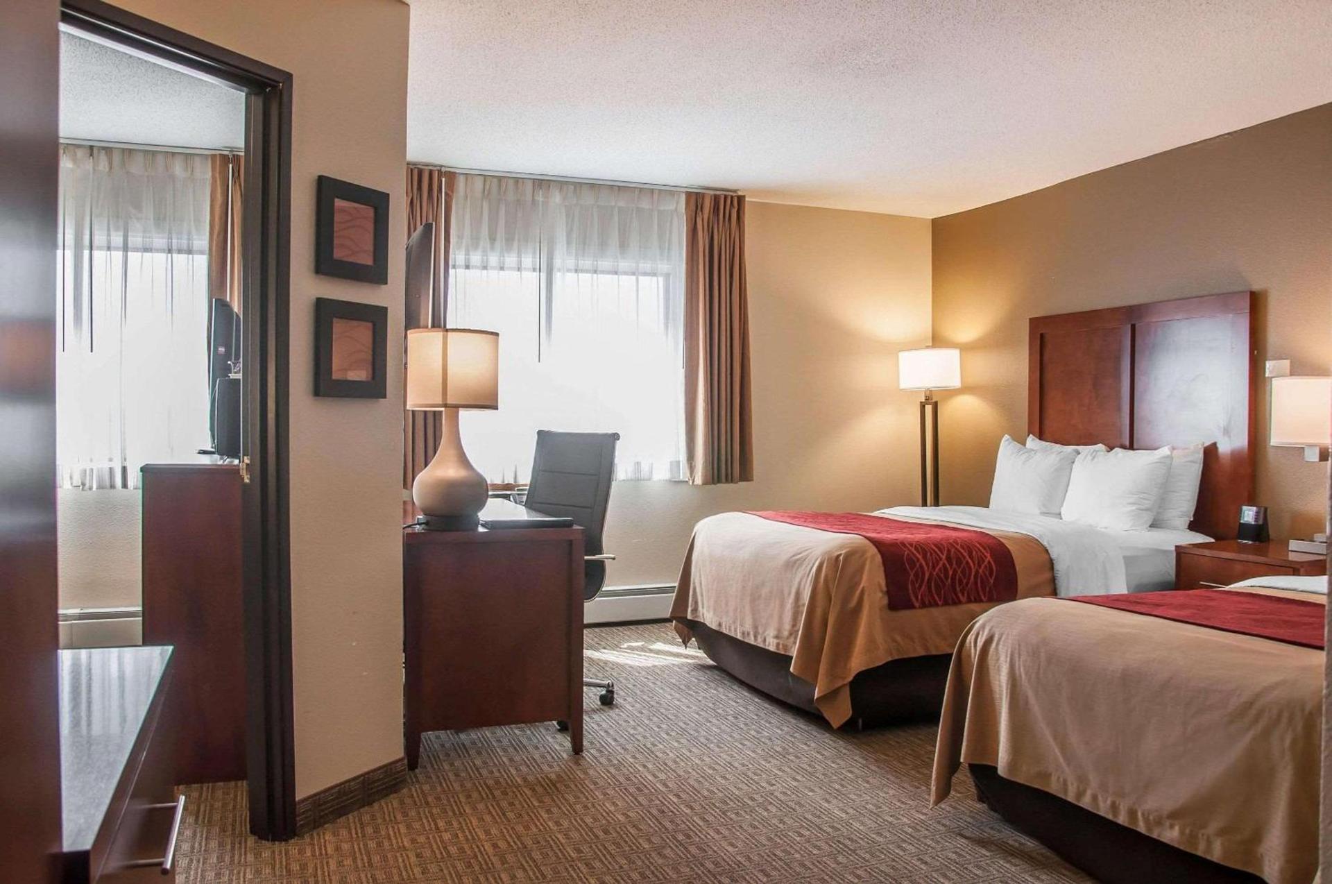 Comfort Inn Dickinson photo 9