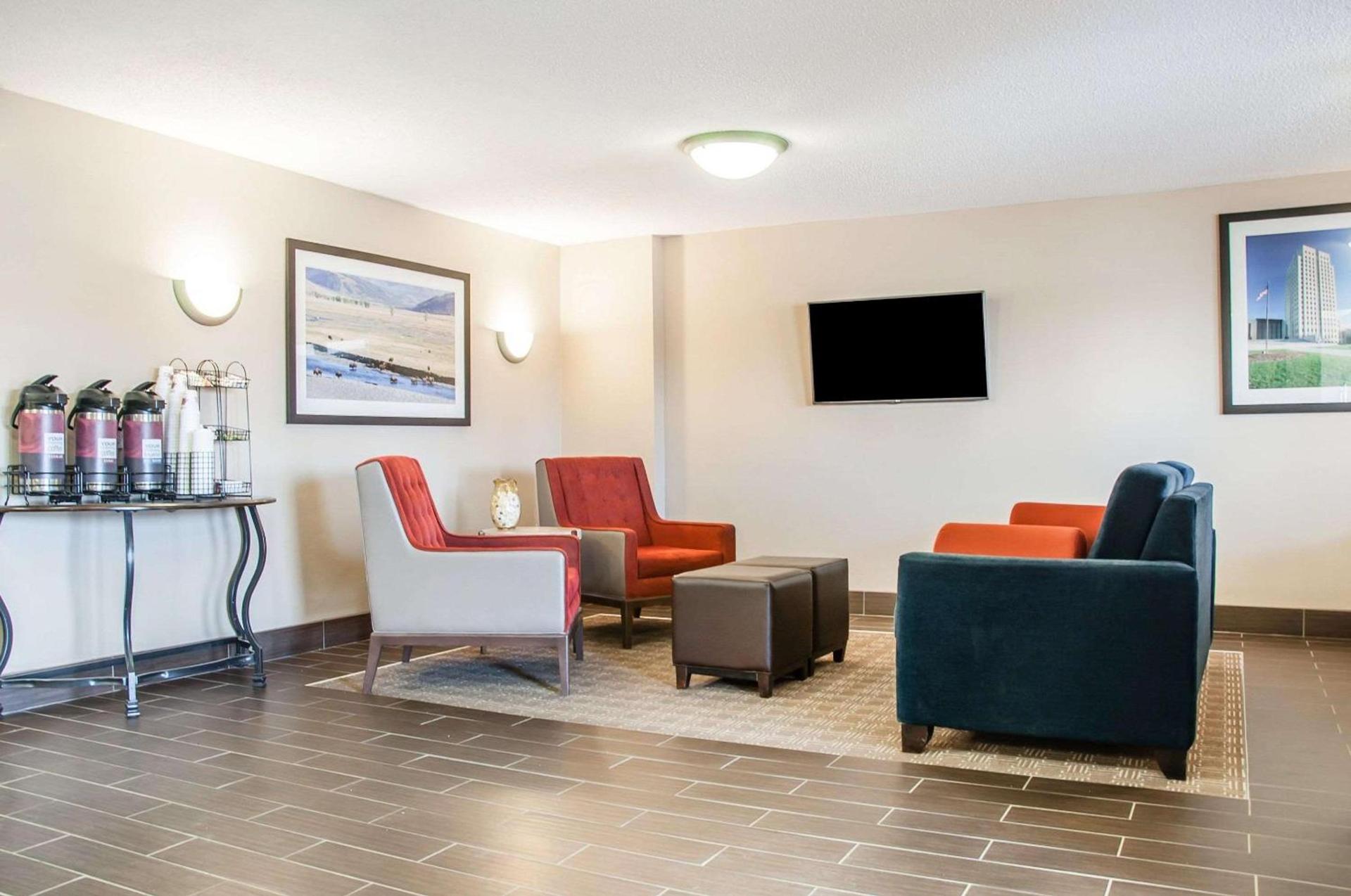 Comfort Inn Dickinson photo 5
