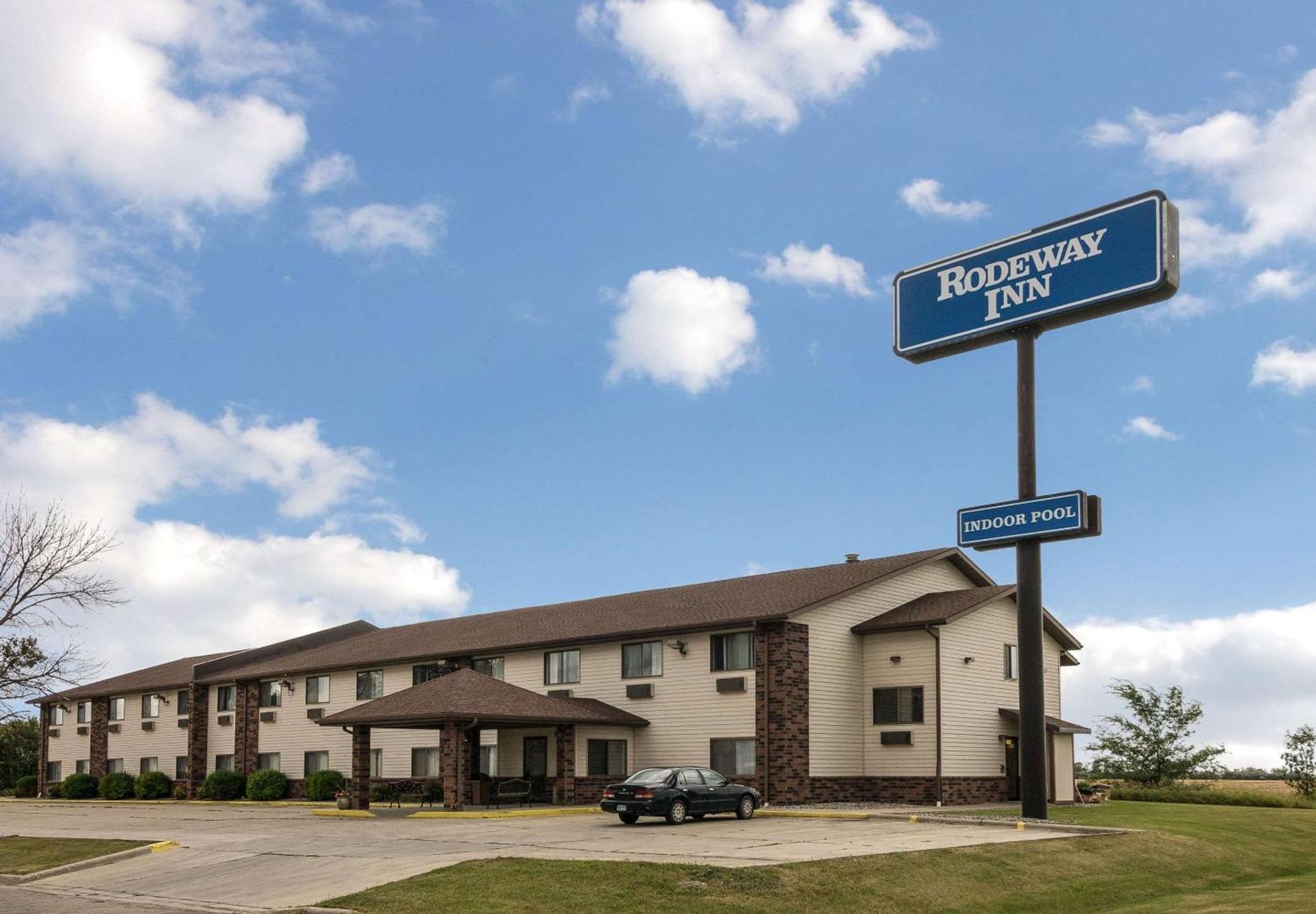 Rodeway Inn Wahpeton photo 3