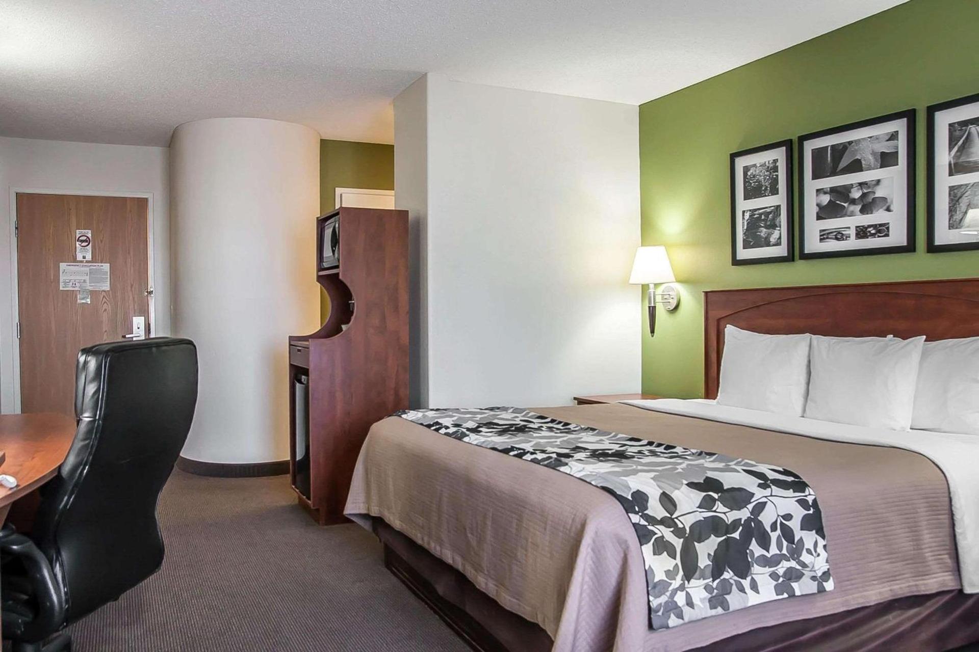 Sleep Inn & Suites Conference Center and Water Park photo 25