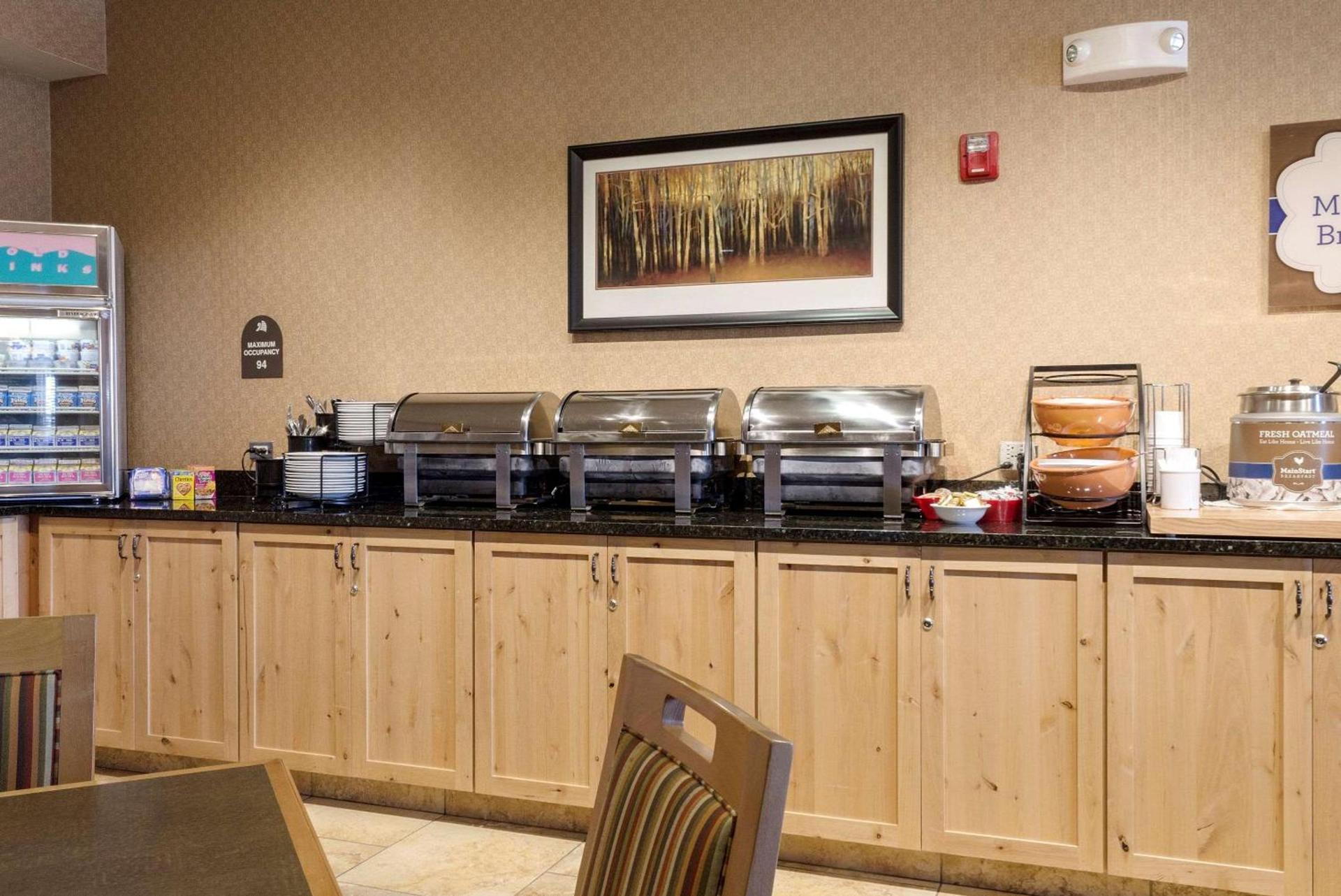 MainStay Suites Williston photo 27