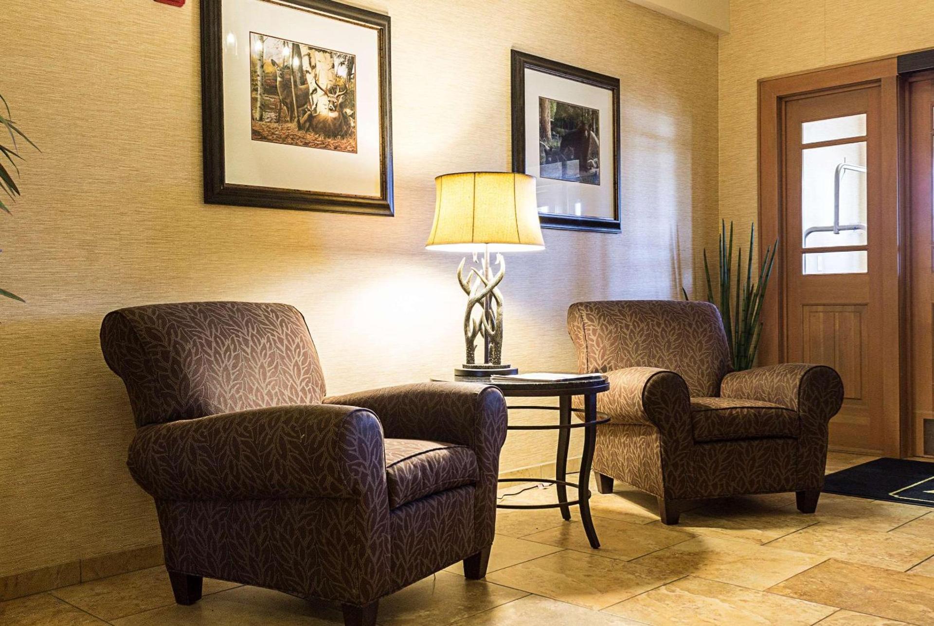 MainStay Suites Williston photo 9